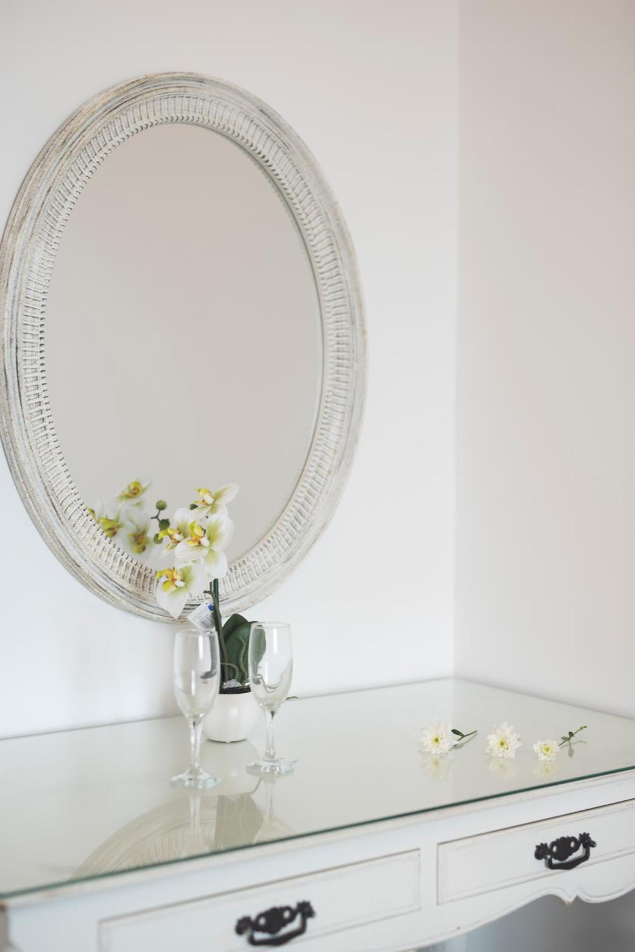 Rose Suites - Photo 19