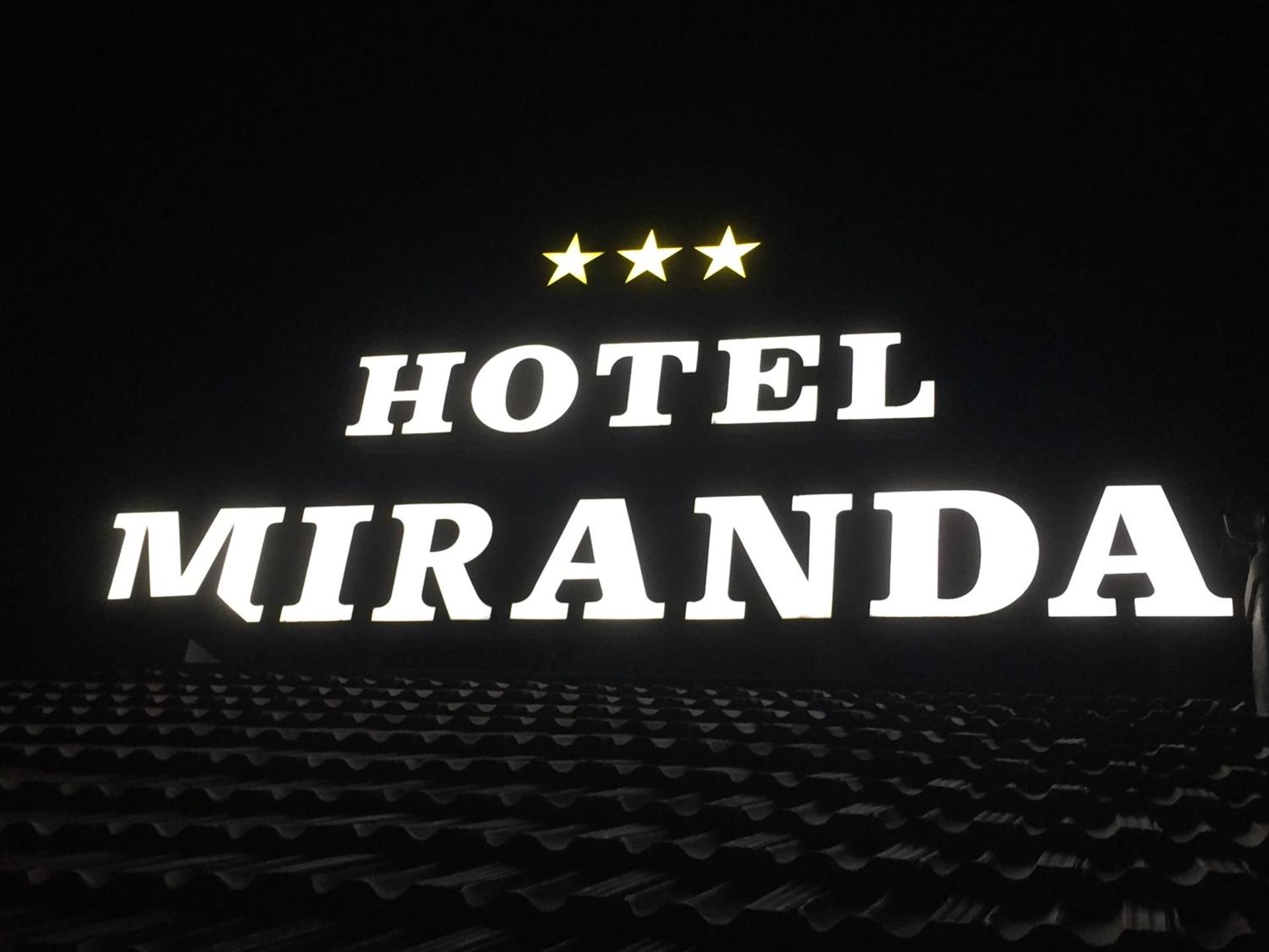 Hotel Miranda - Photo 27