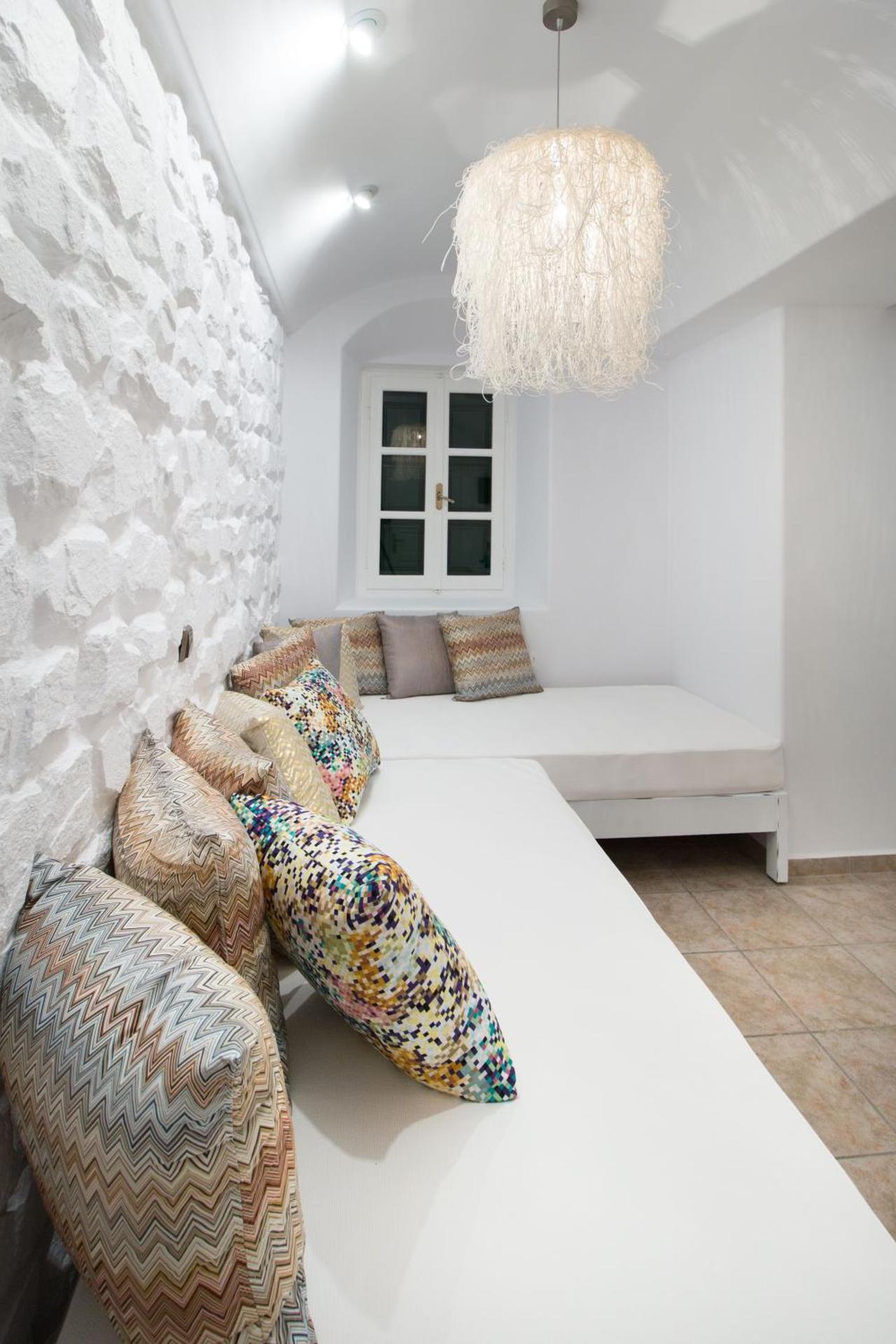 Spiros - Photo 118