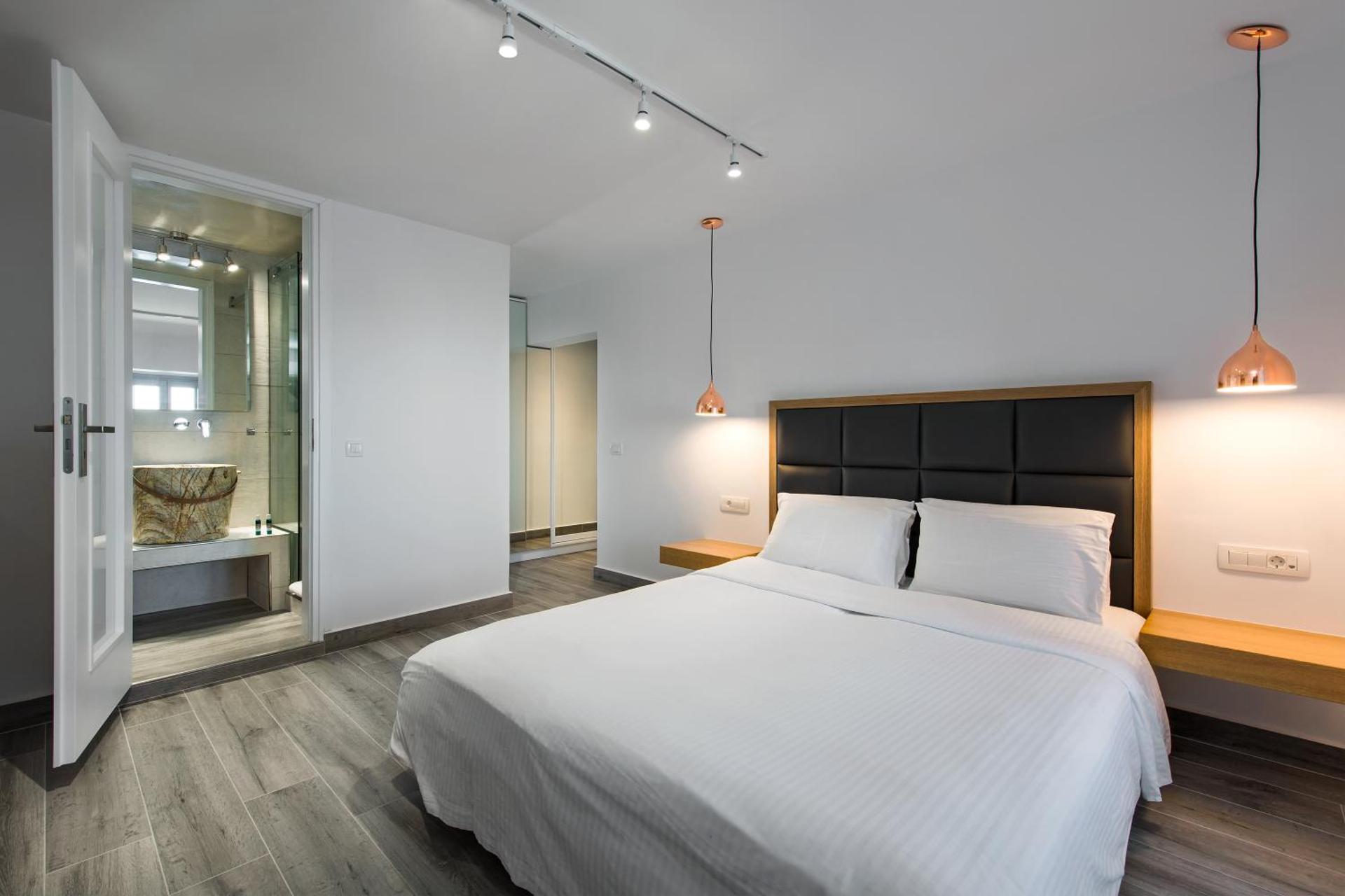 Hotel Thireas - Photo 22