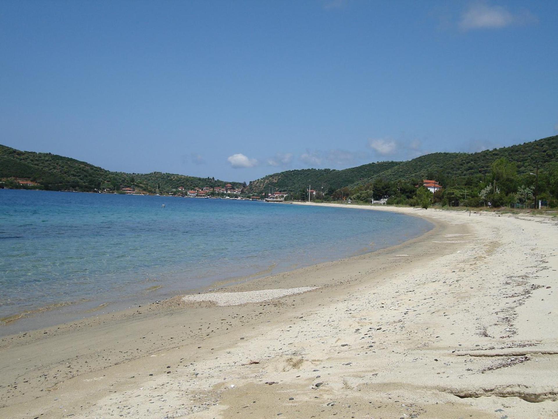 Asterias Hotel - Photo 13