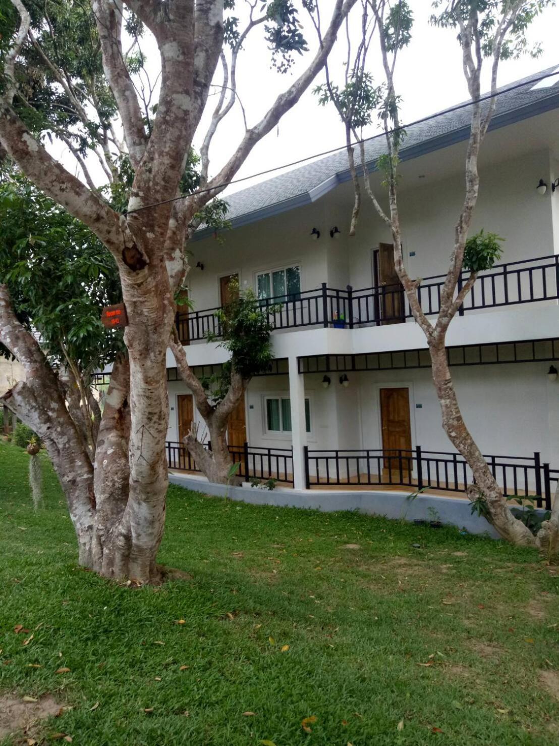 Buraphat Resort - Photo 66