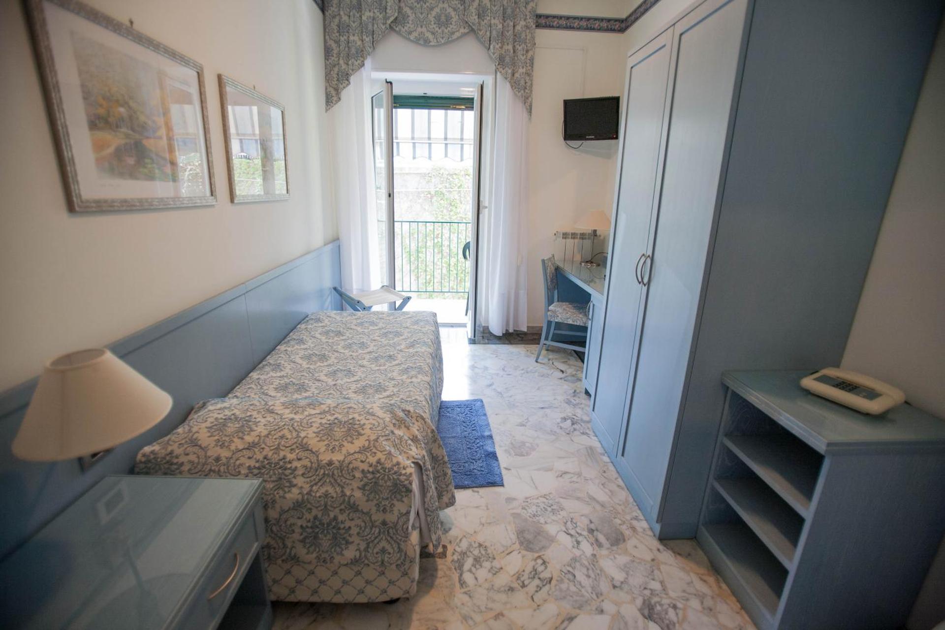 Hotel Ariston - Photo 90