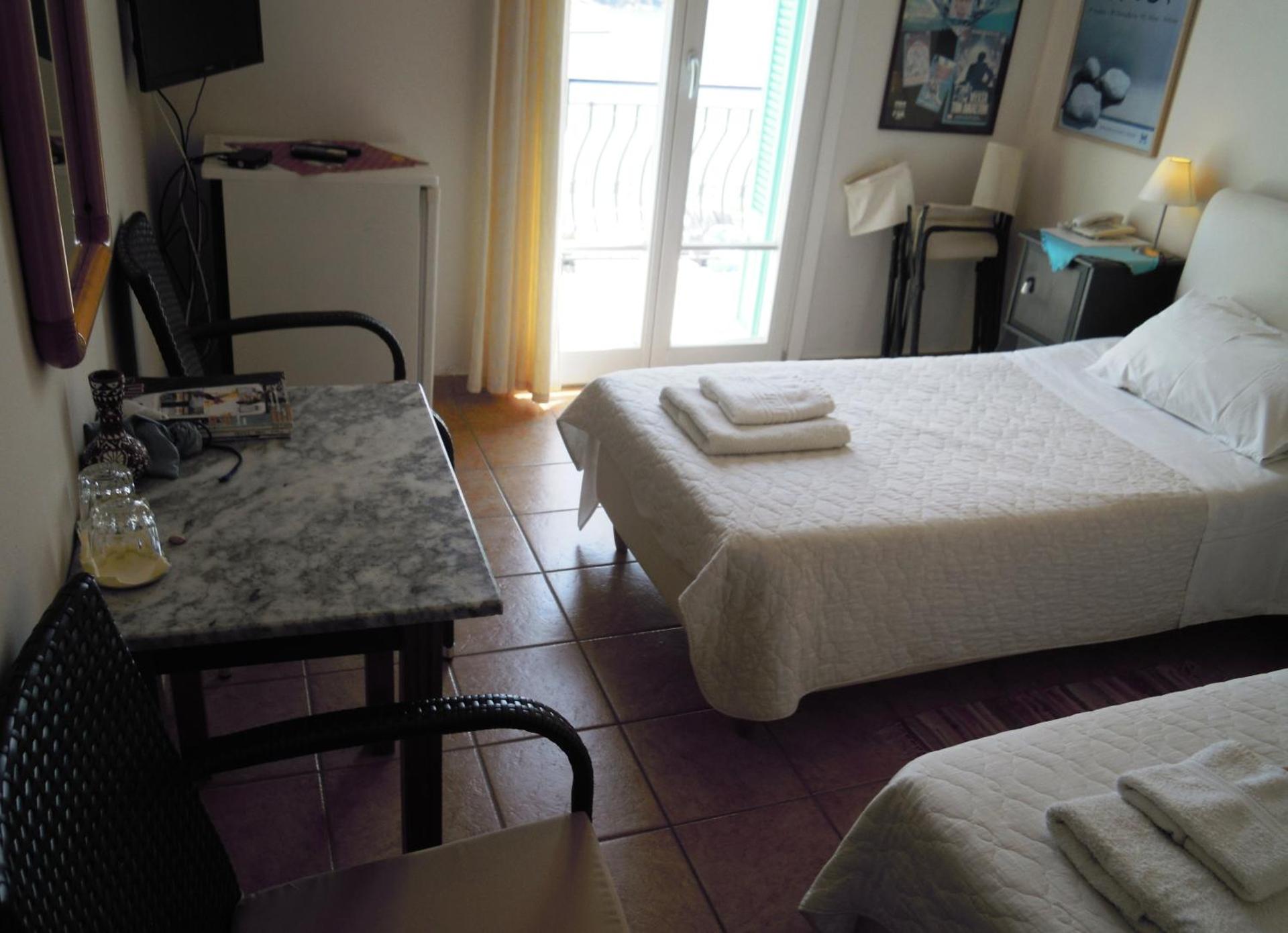 Blue Dolphin - Photo 35