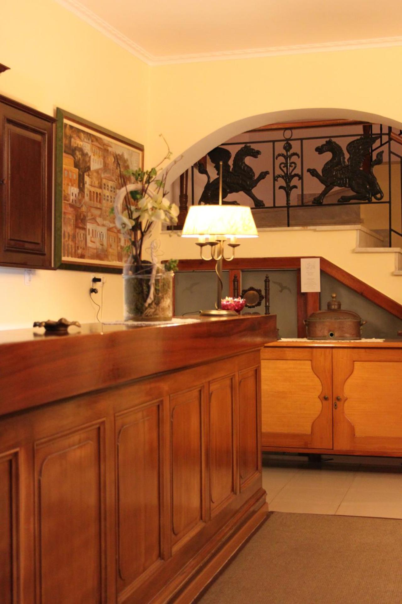 Mistral Hotel - Photo 48