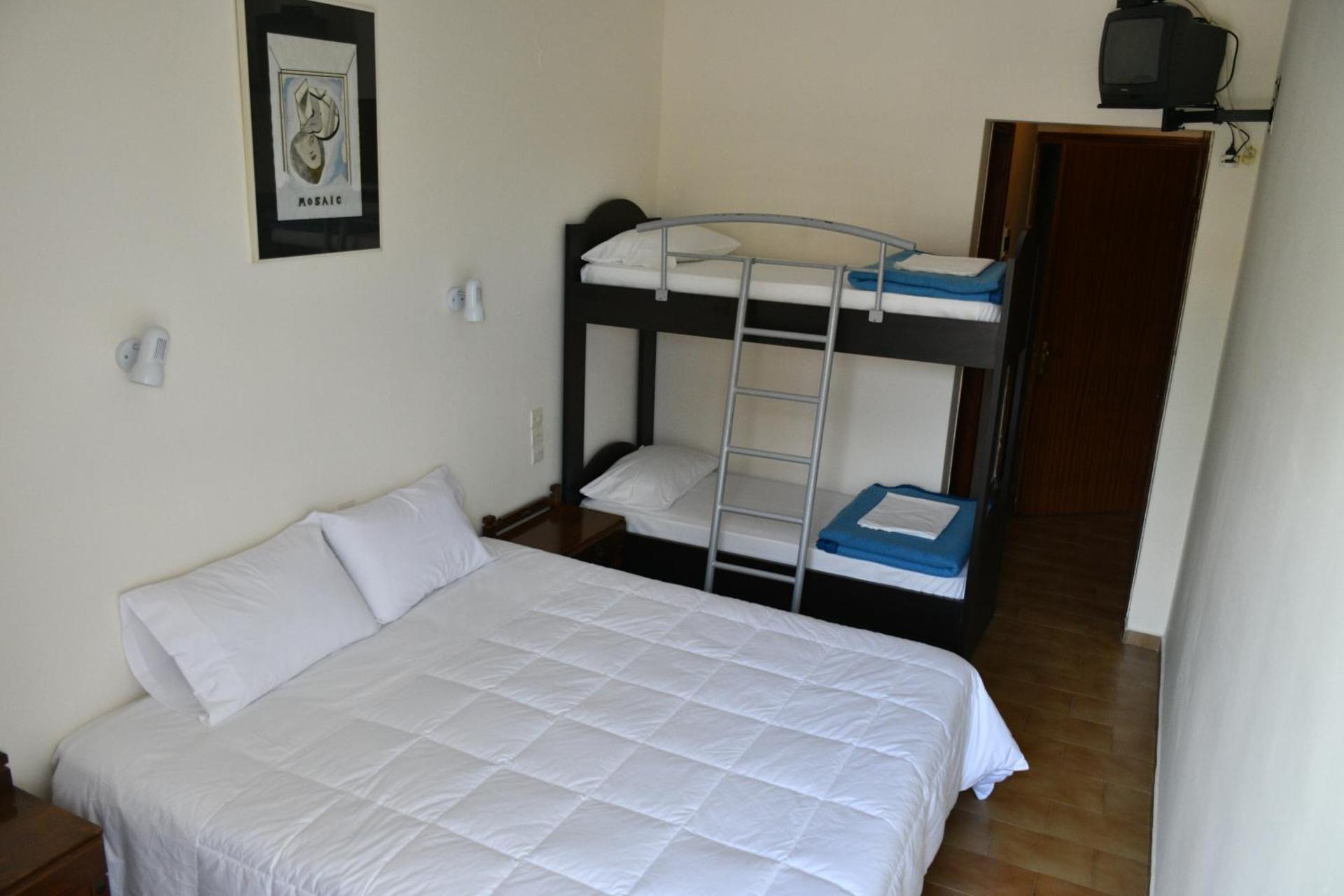 Hotel Hercules - Photo 4