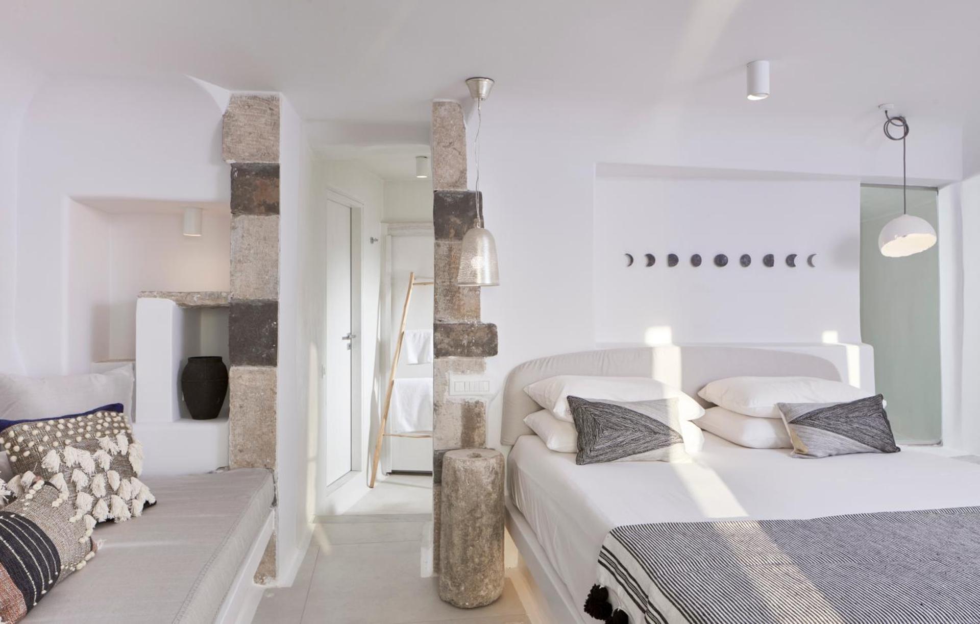 Cosmopolitan Suites - Small Luxury Hotels of the World - Photo 58