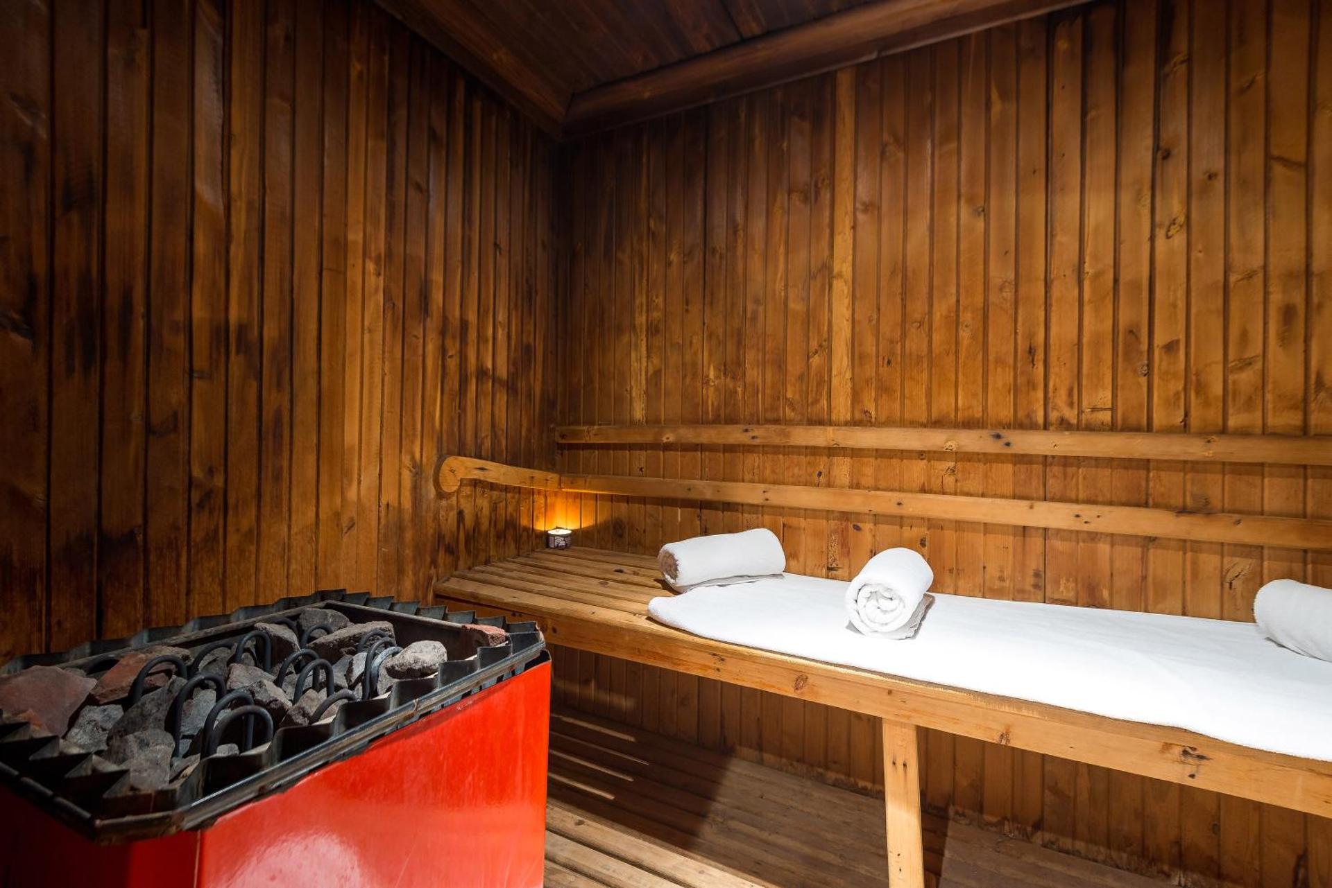 Kennedy Hospitality Resort - Photo 14