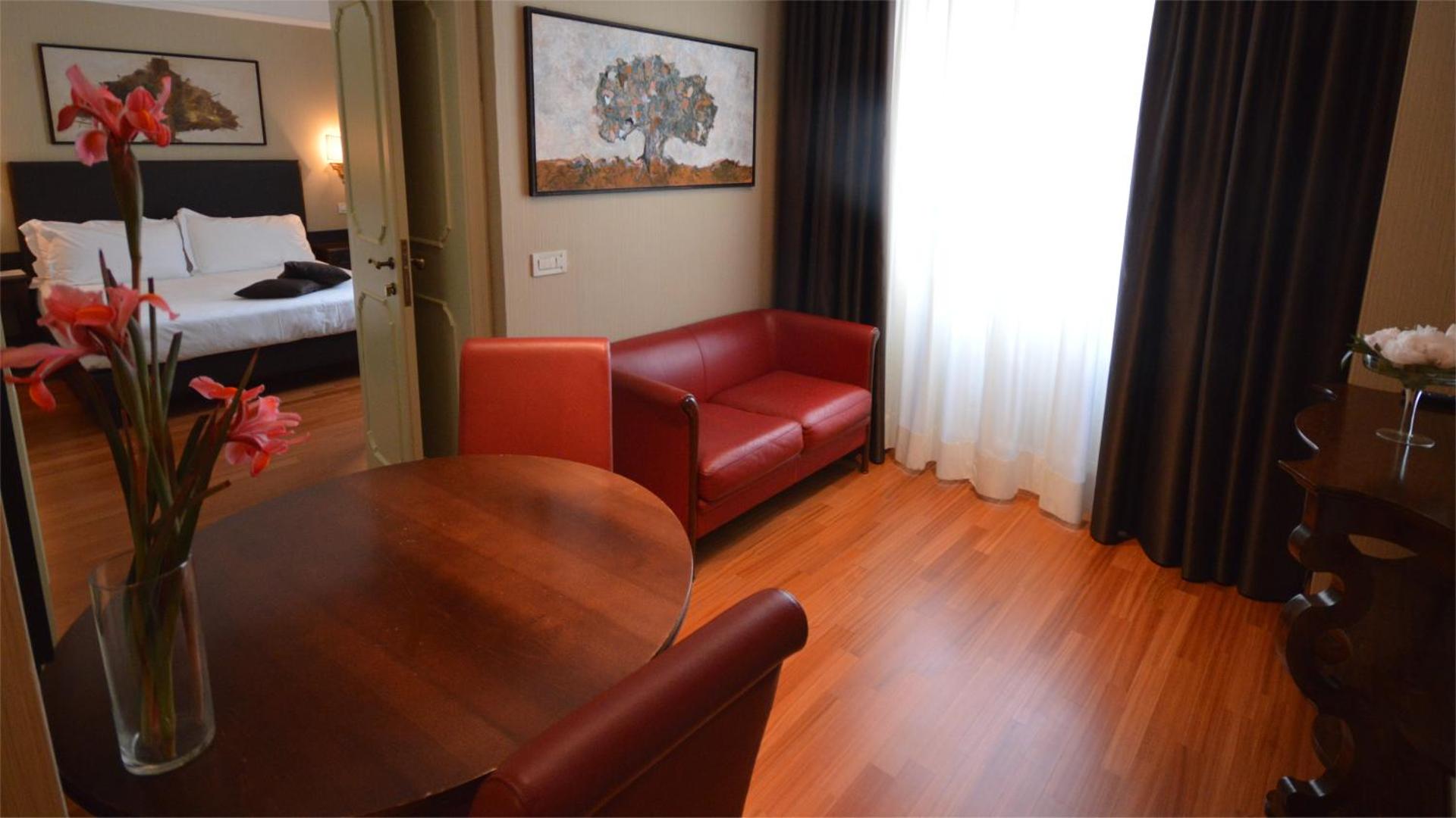 Astoria Hotel Italia - Photo 59