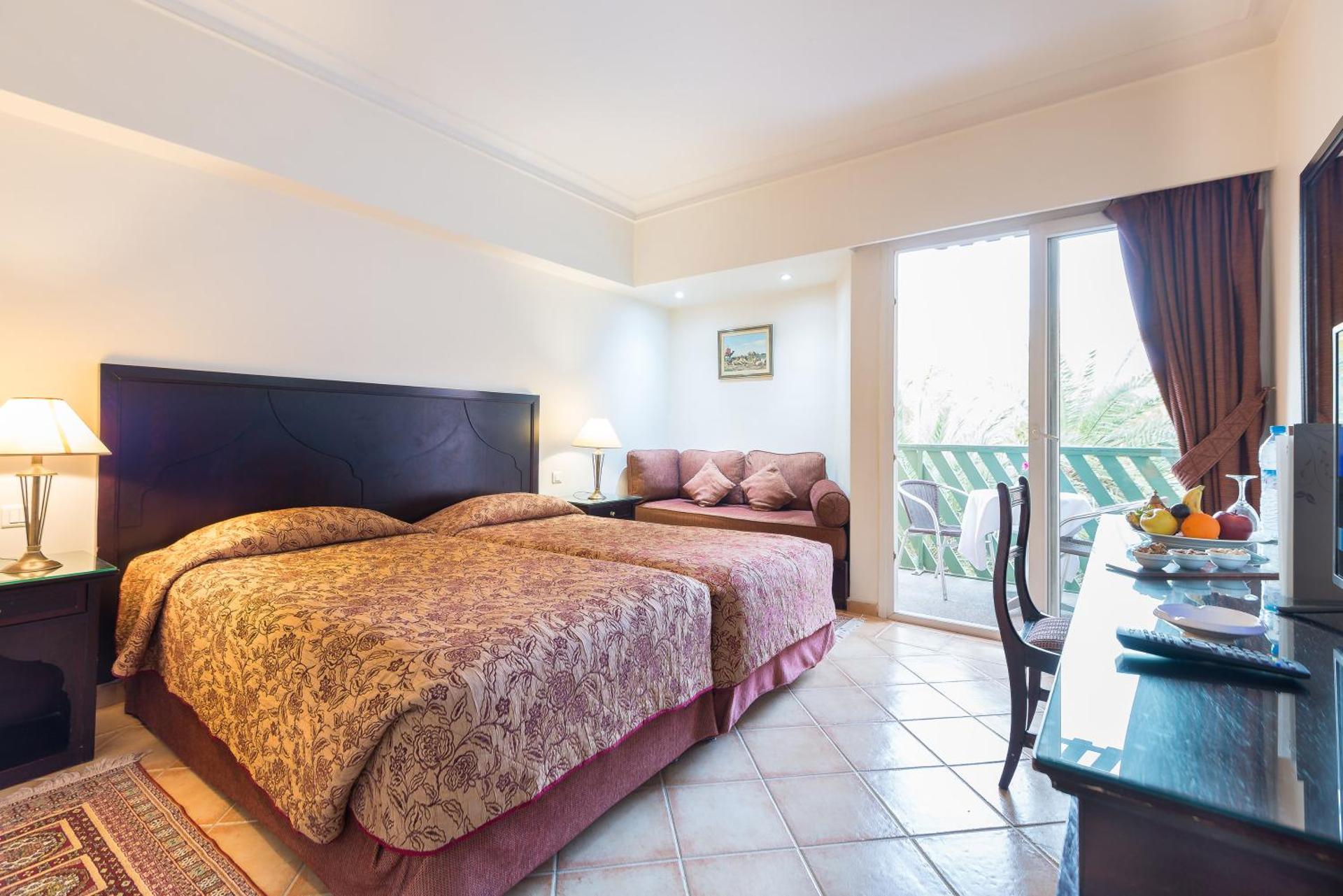 Kennedy Hospitality Resort - Photo 43