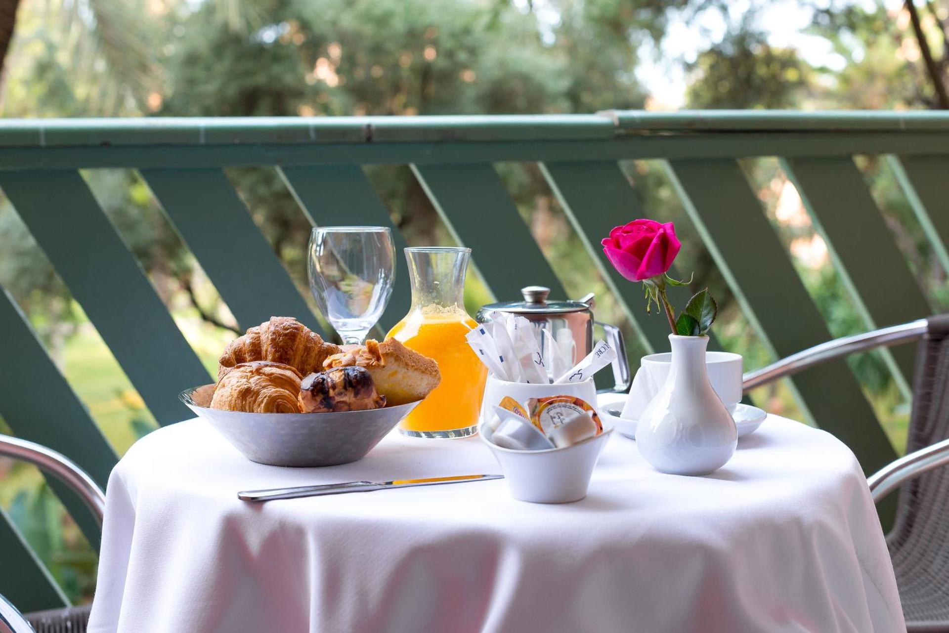 Kennedy Hospitality Resort - Photo 44