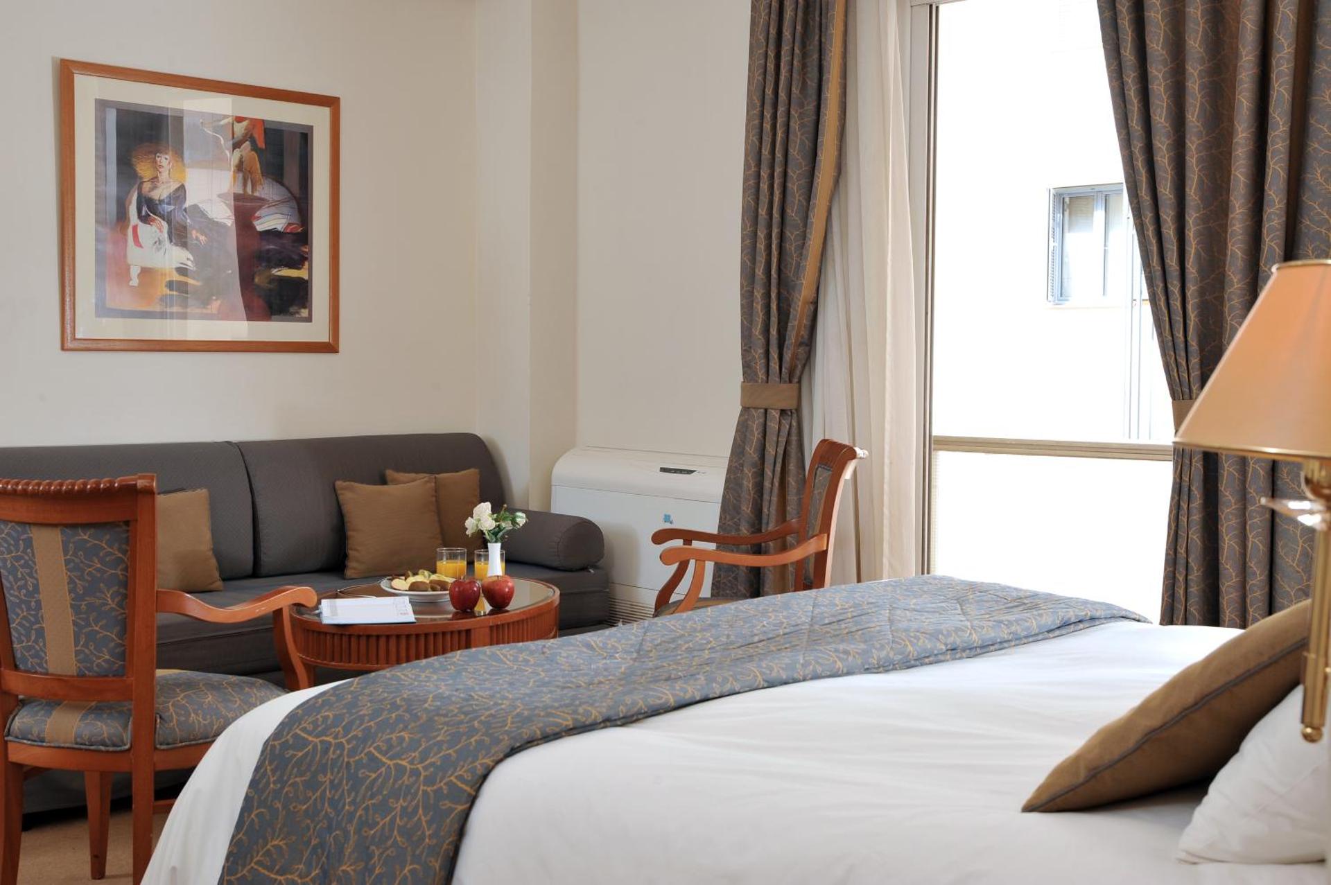 Athens Atrium Hotel & Jacuzzi Suites - Photo 10