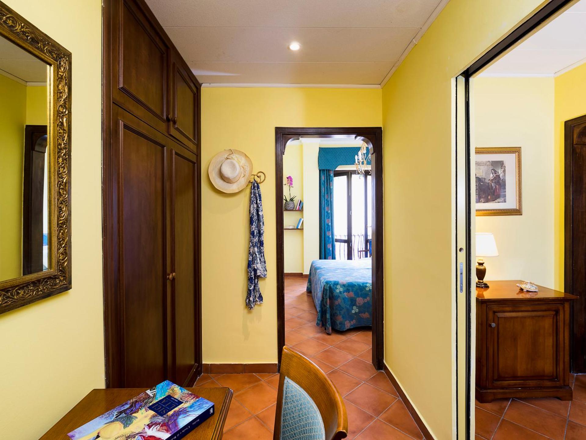 Hotel Sirius - Photo 34