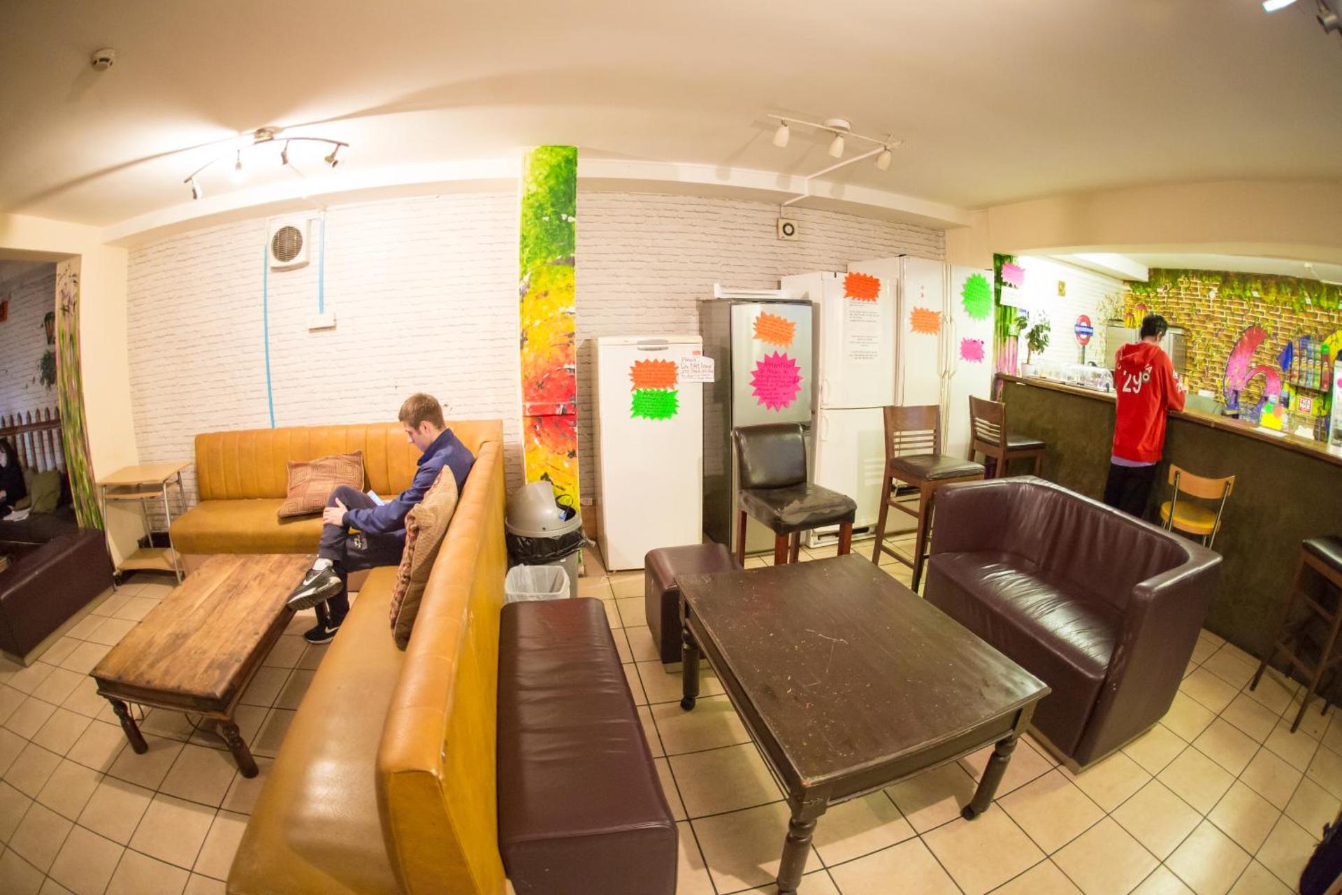Kensal Green Backpackers - Photo 23