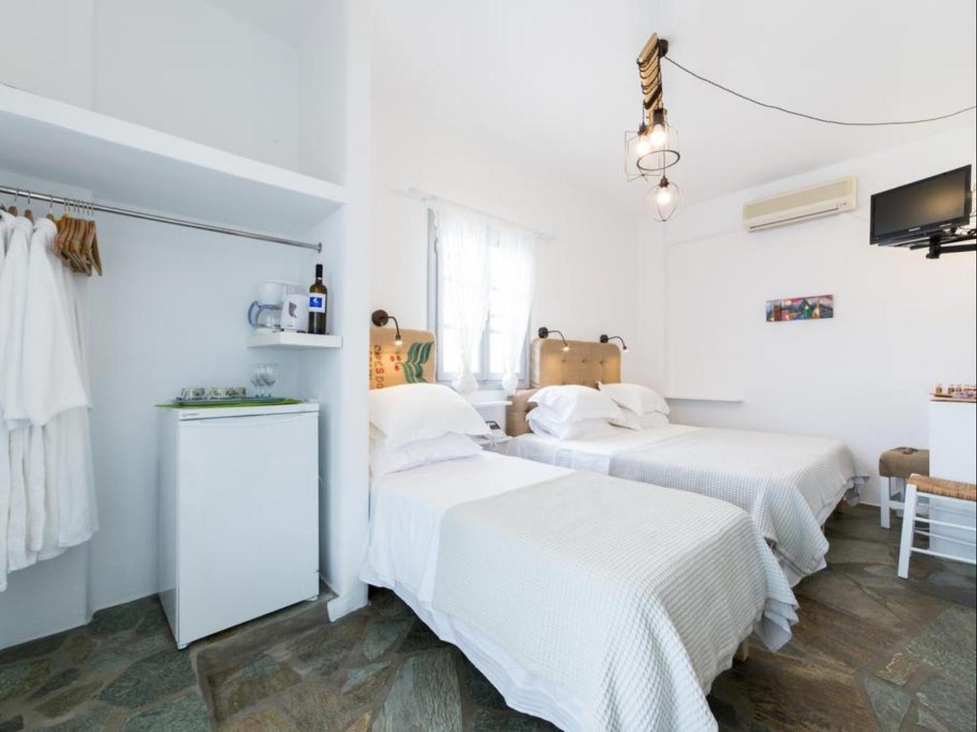 Evi Rooms - Photo 15