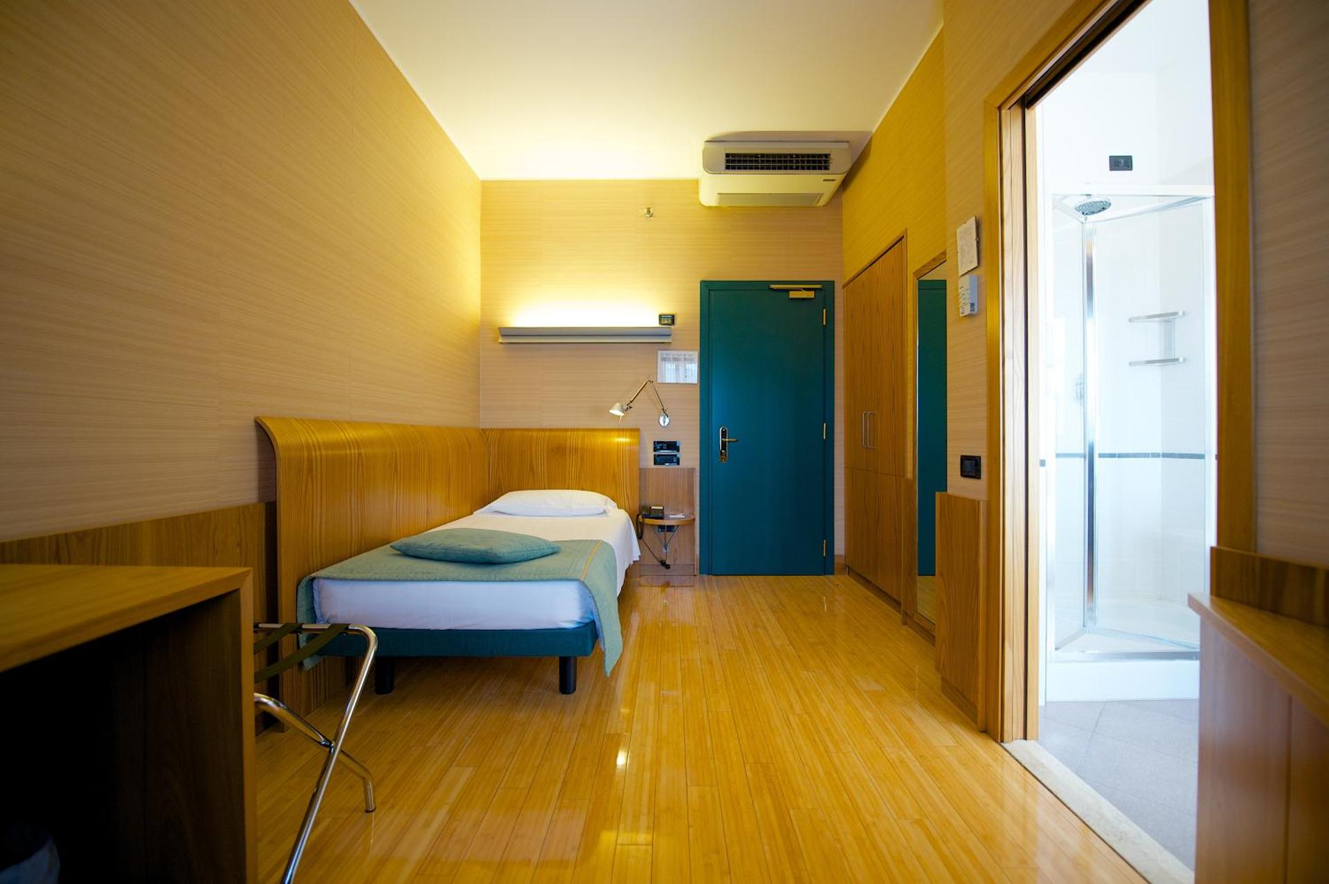 Best Western Hotel Luxor - Photo 41