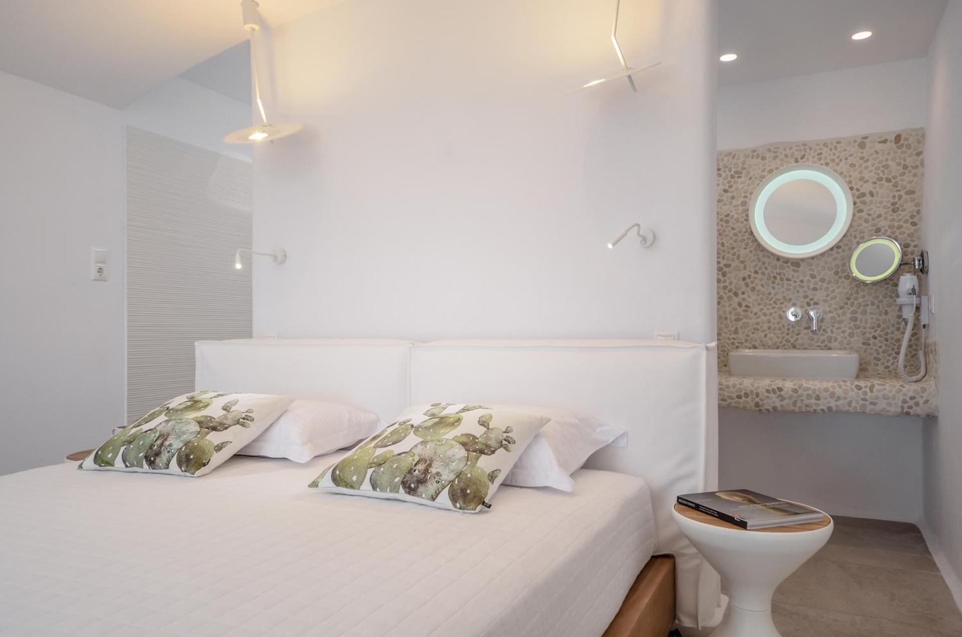 Cyano Suites - Photo 19