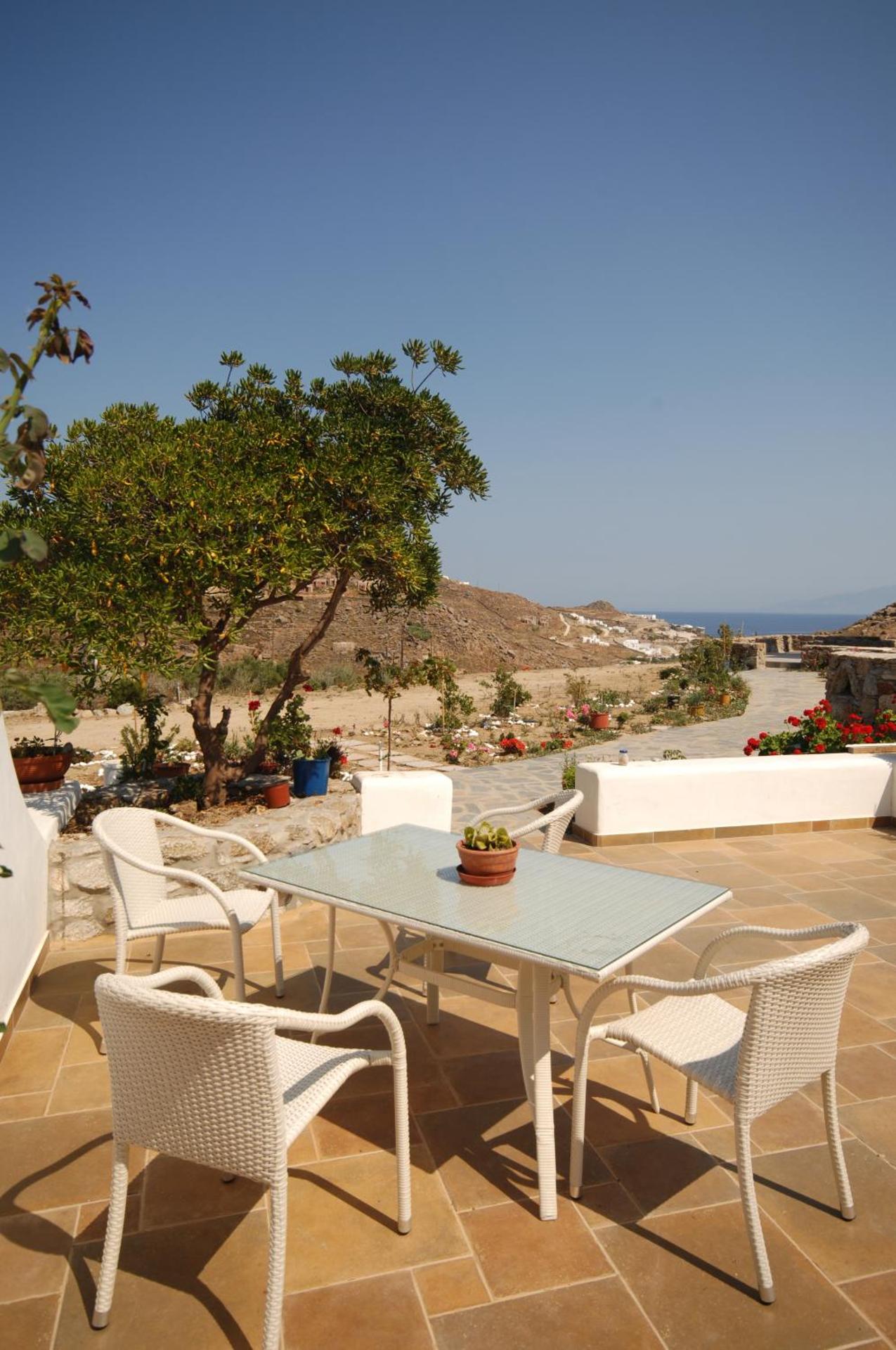 Lino Apartments - Photo 14