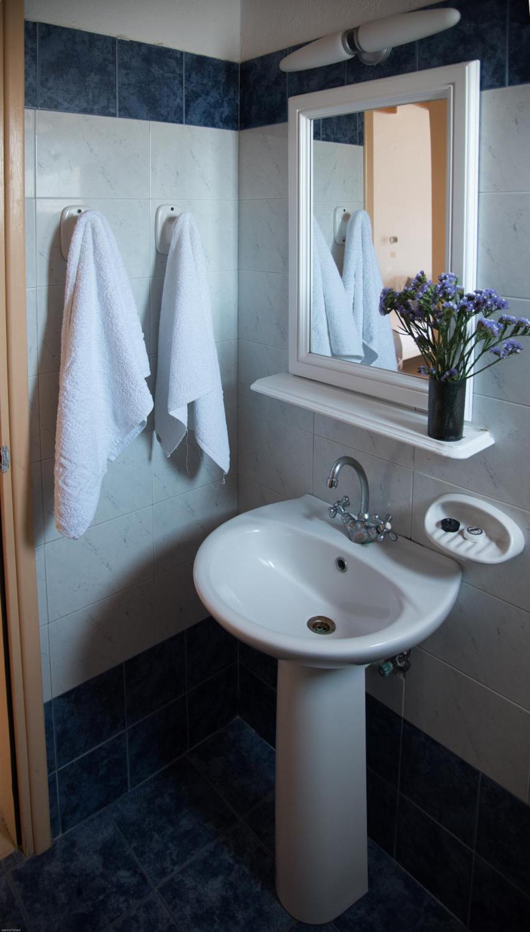 Fisilanis Beachfront Hotel - Photo 45