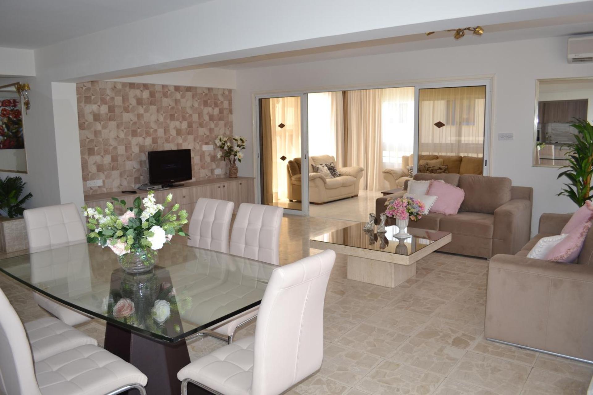 Marianna Hotel Apartments - Photo 31