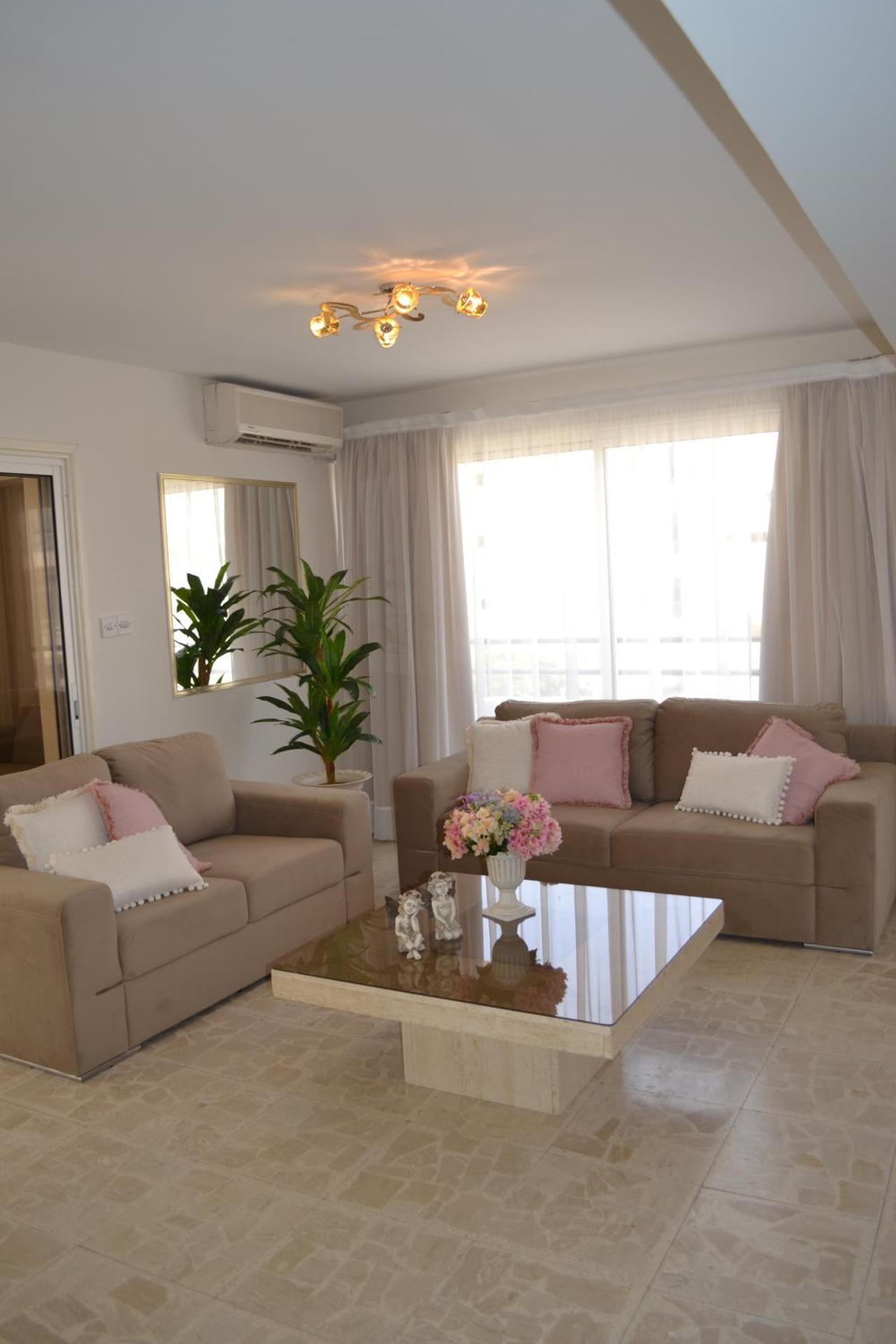 Marianna Hotel Apartments - Photo 13