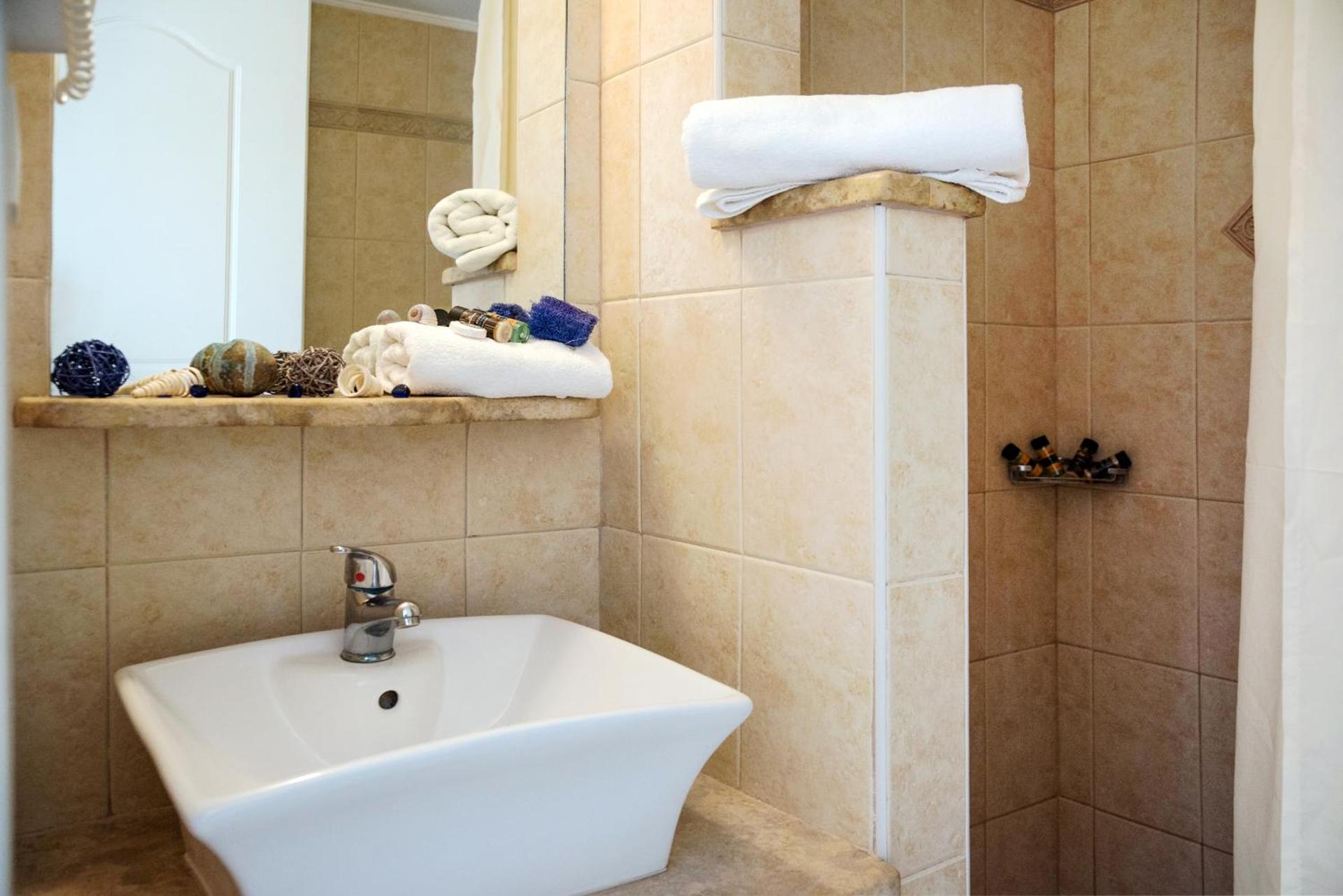 Pantonia Apartments - Photo 17