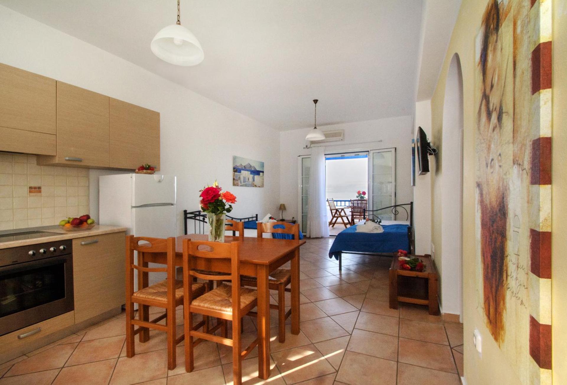 Pantonia Apartments - Photo 9