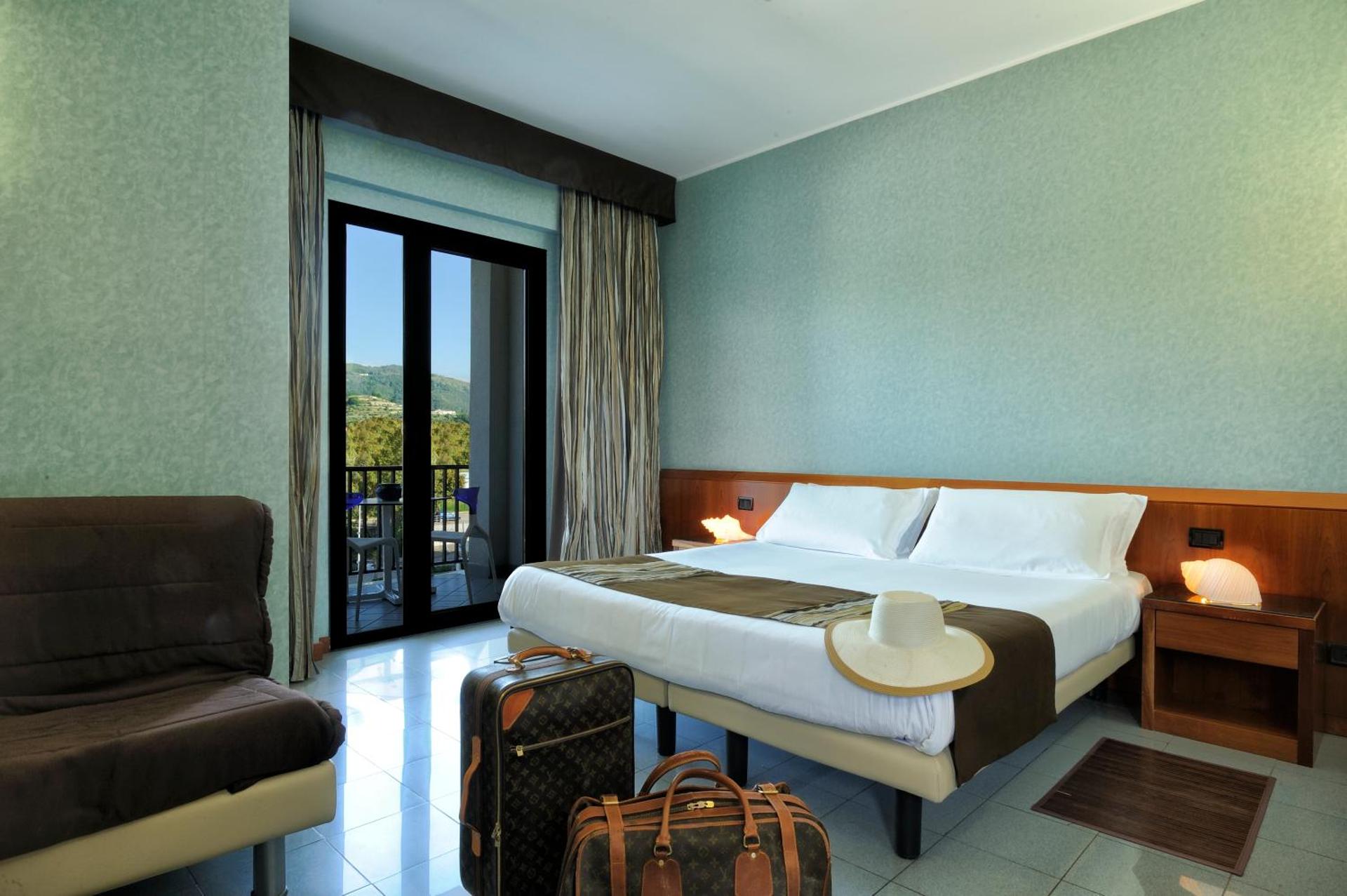 Mare Hotel - Photo 29