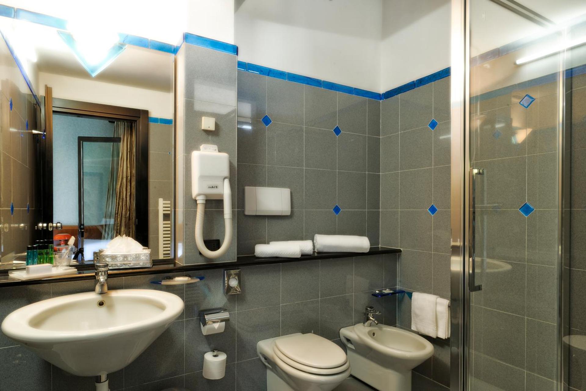 Mare Hotel - Photo 17