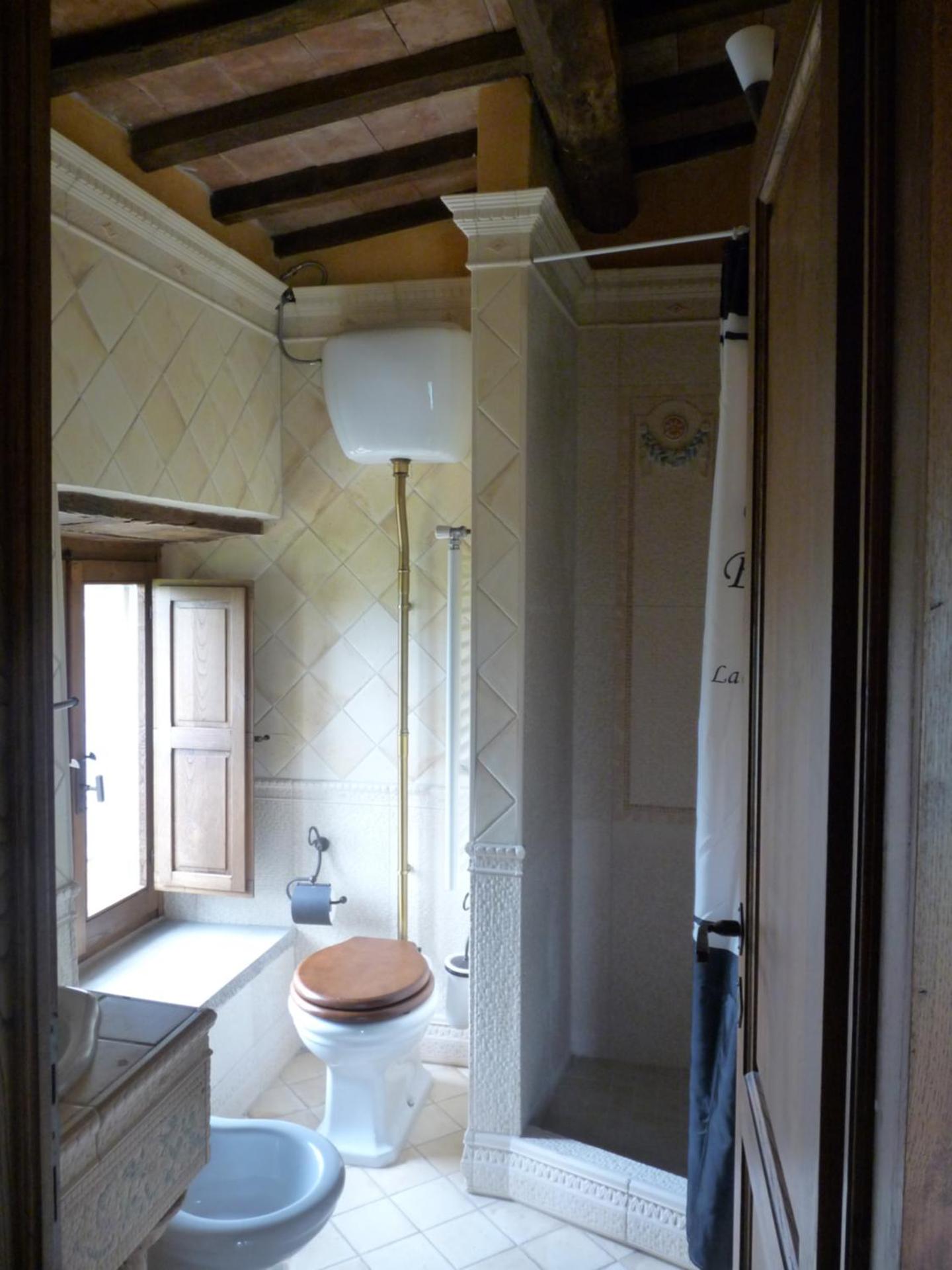 Castello Di Giomici - Photo 12