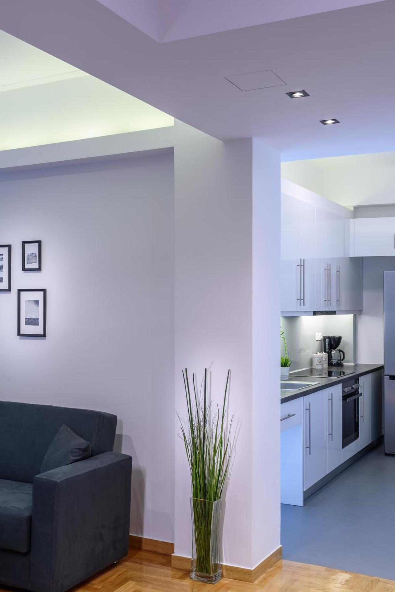 Modern design apartment near Acropolis - Photo 6