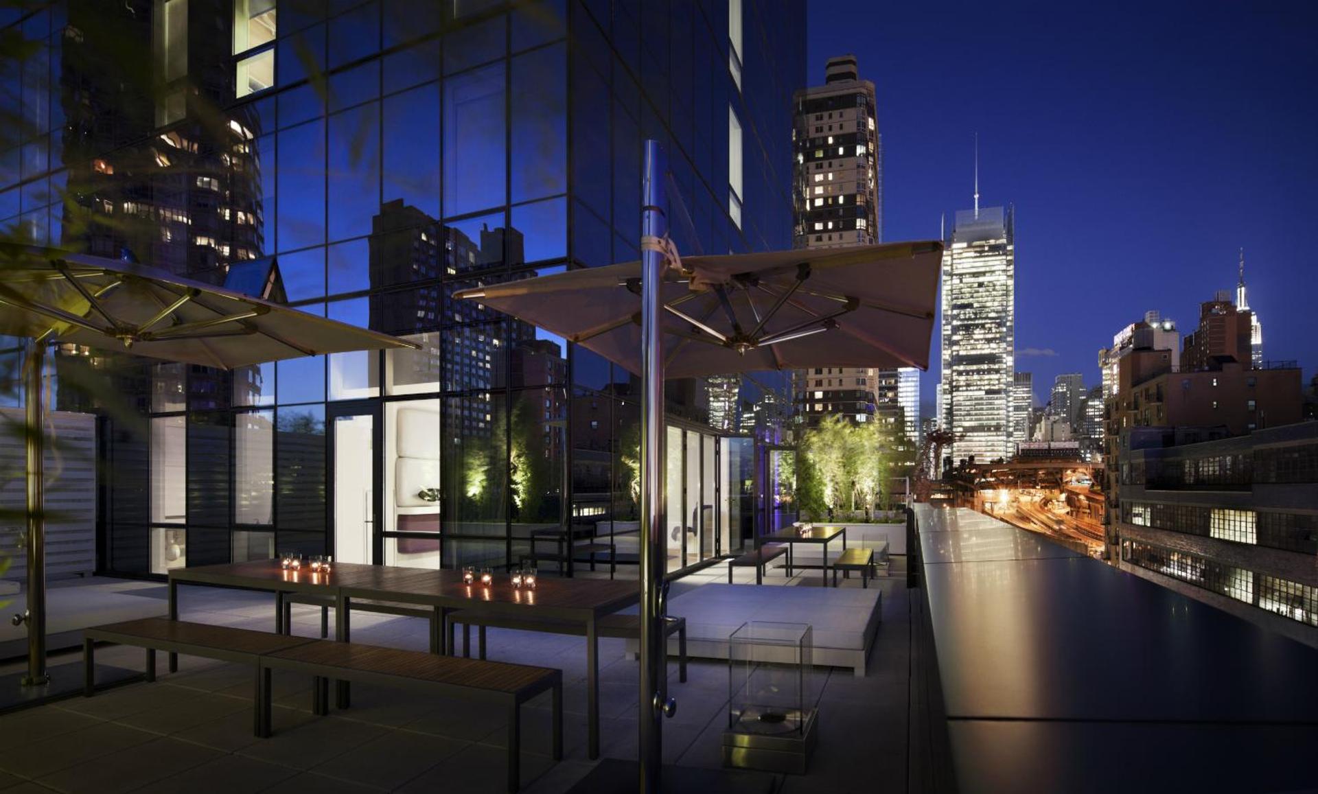 YOTEL New York Times Square - Photo 43