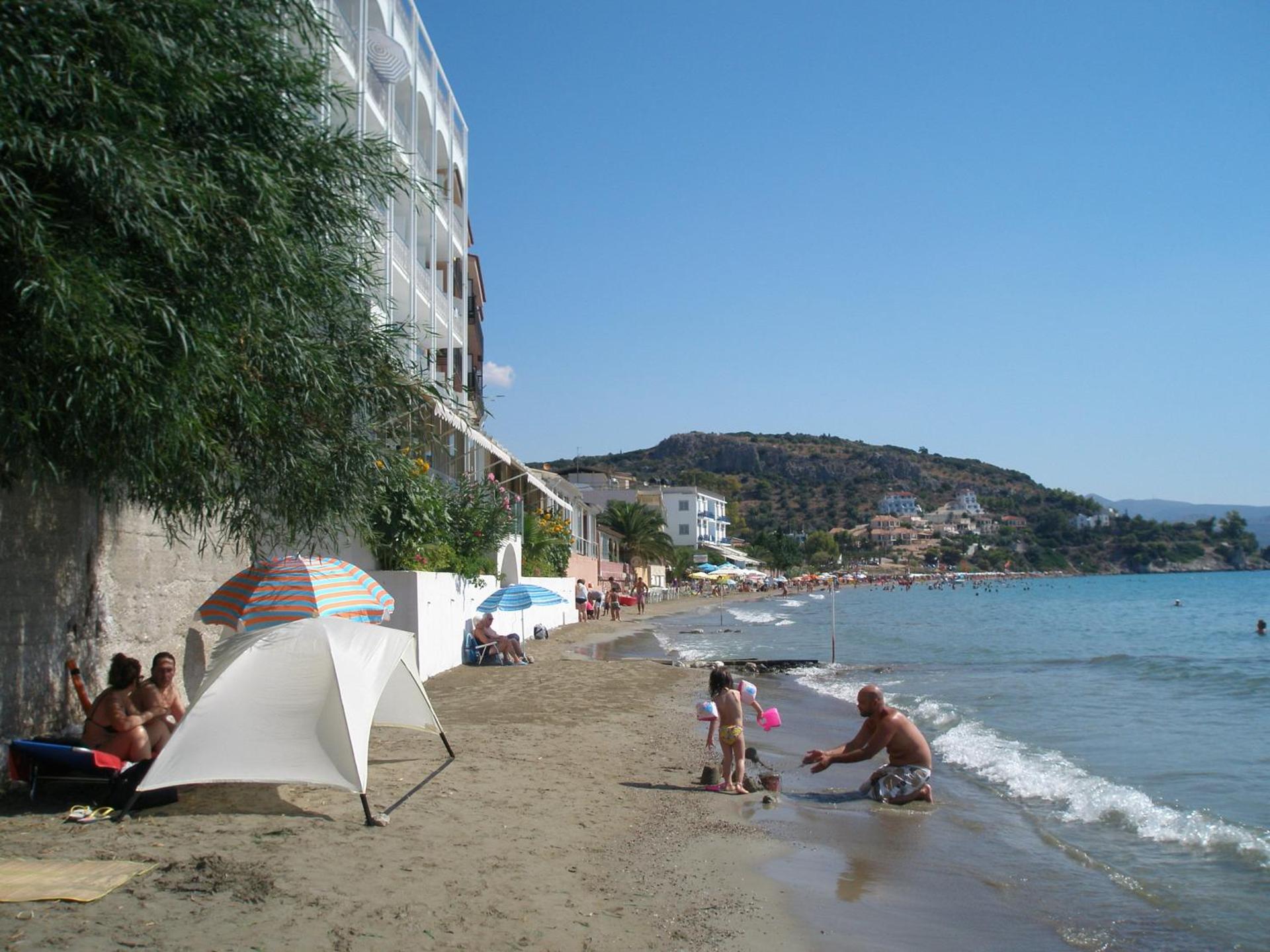 Hotel Tolo - Photo 53