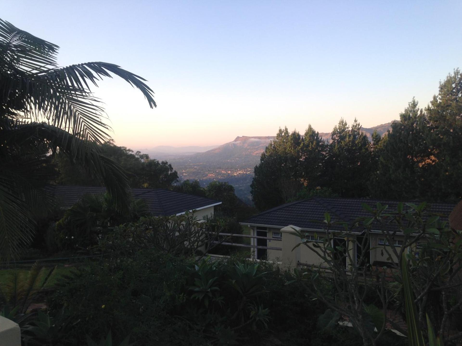 Emafini Country Lodge - Photo 20
