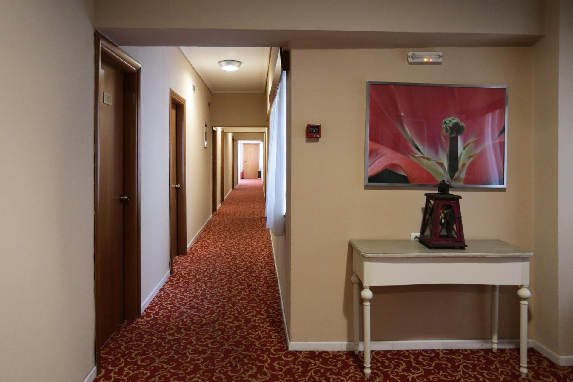 Xenophon Hotel - Photo 67