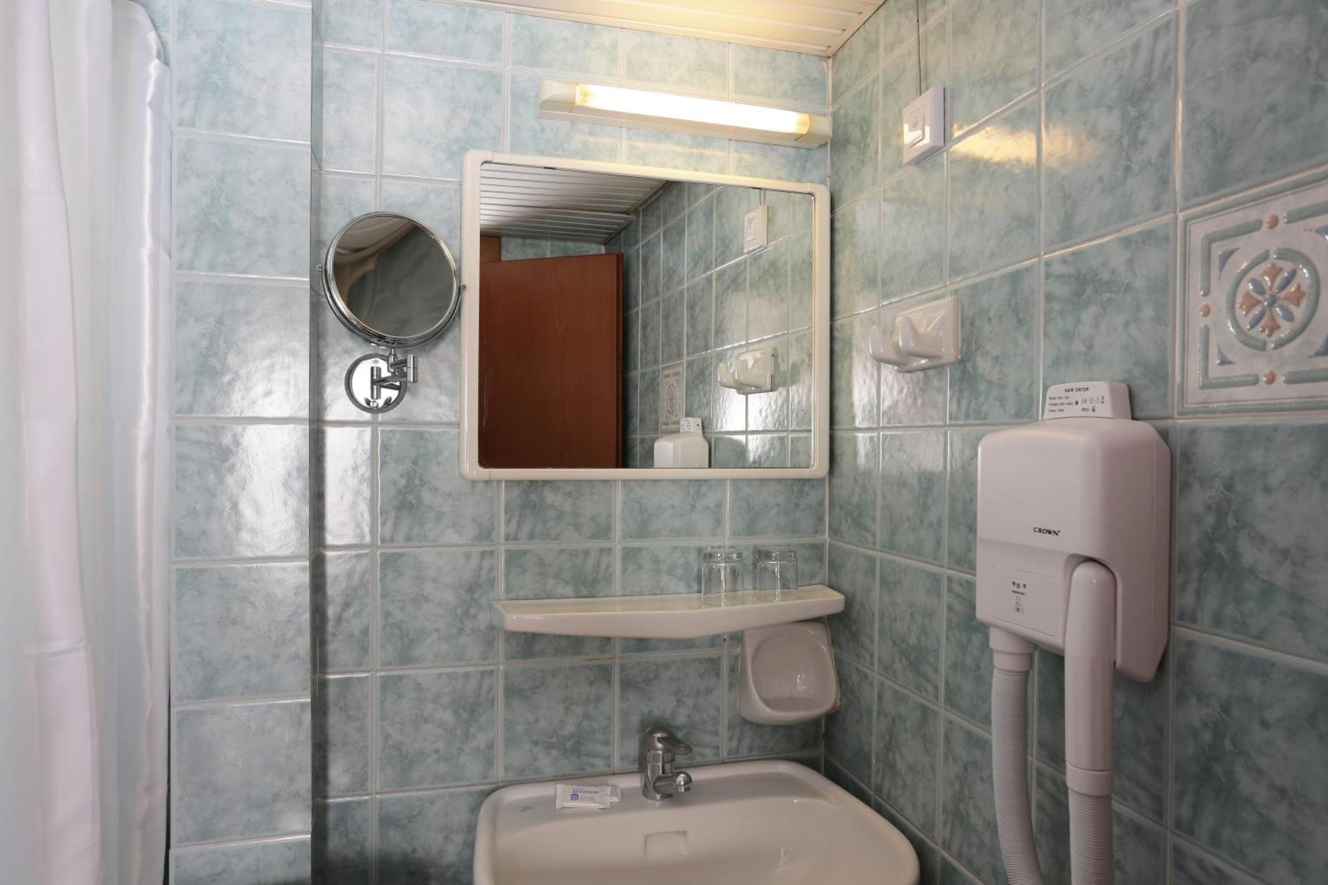 Xenophon Hotel - Photo 72