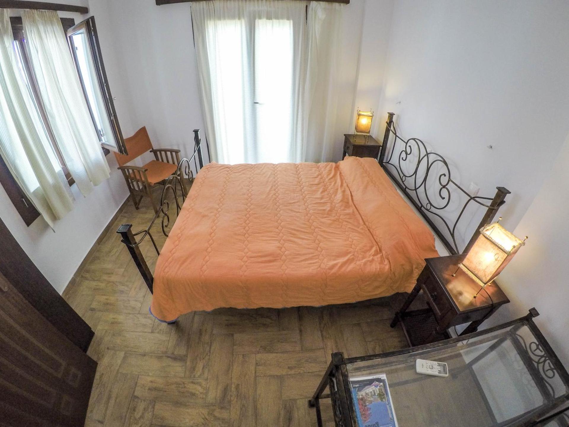 Amorani Studios - Photo 49