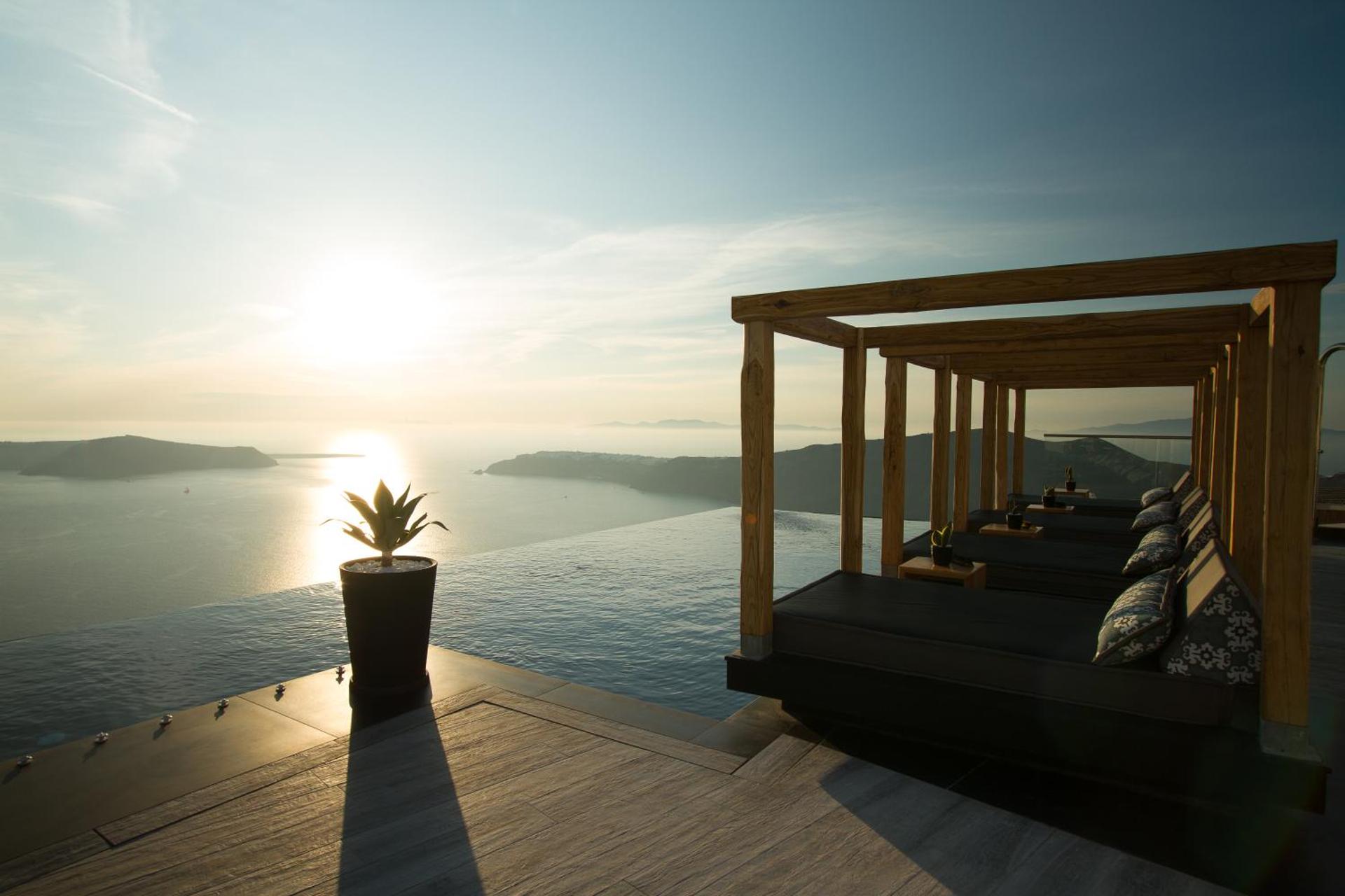 Galaxy Suites & Villas - Photo 10