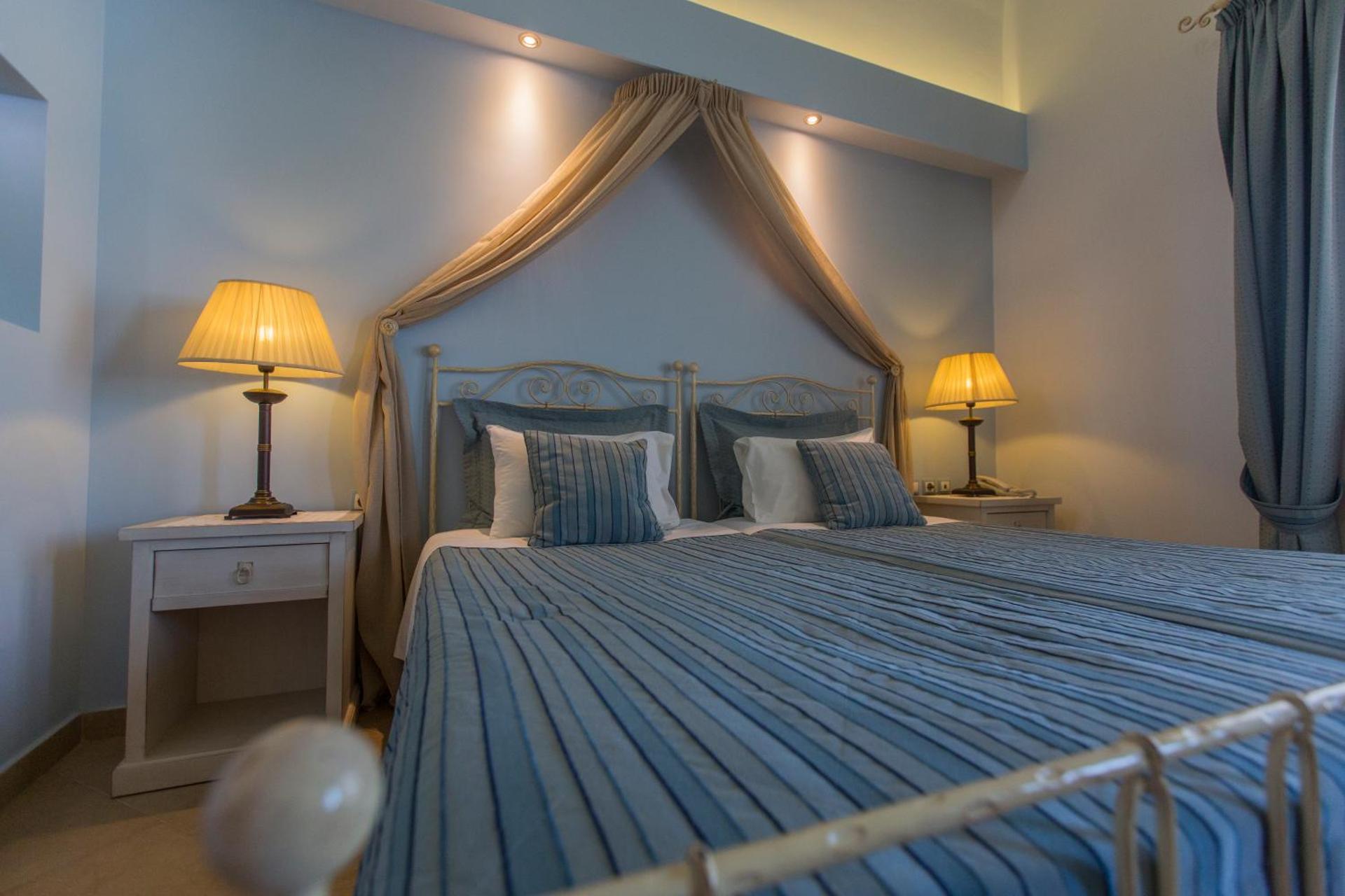 Anassa Deluxe Suites - Photo 4