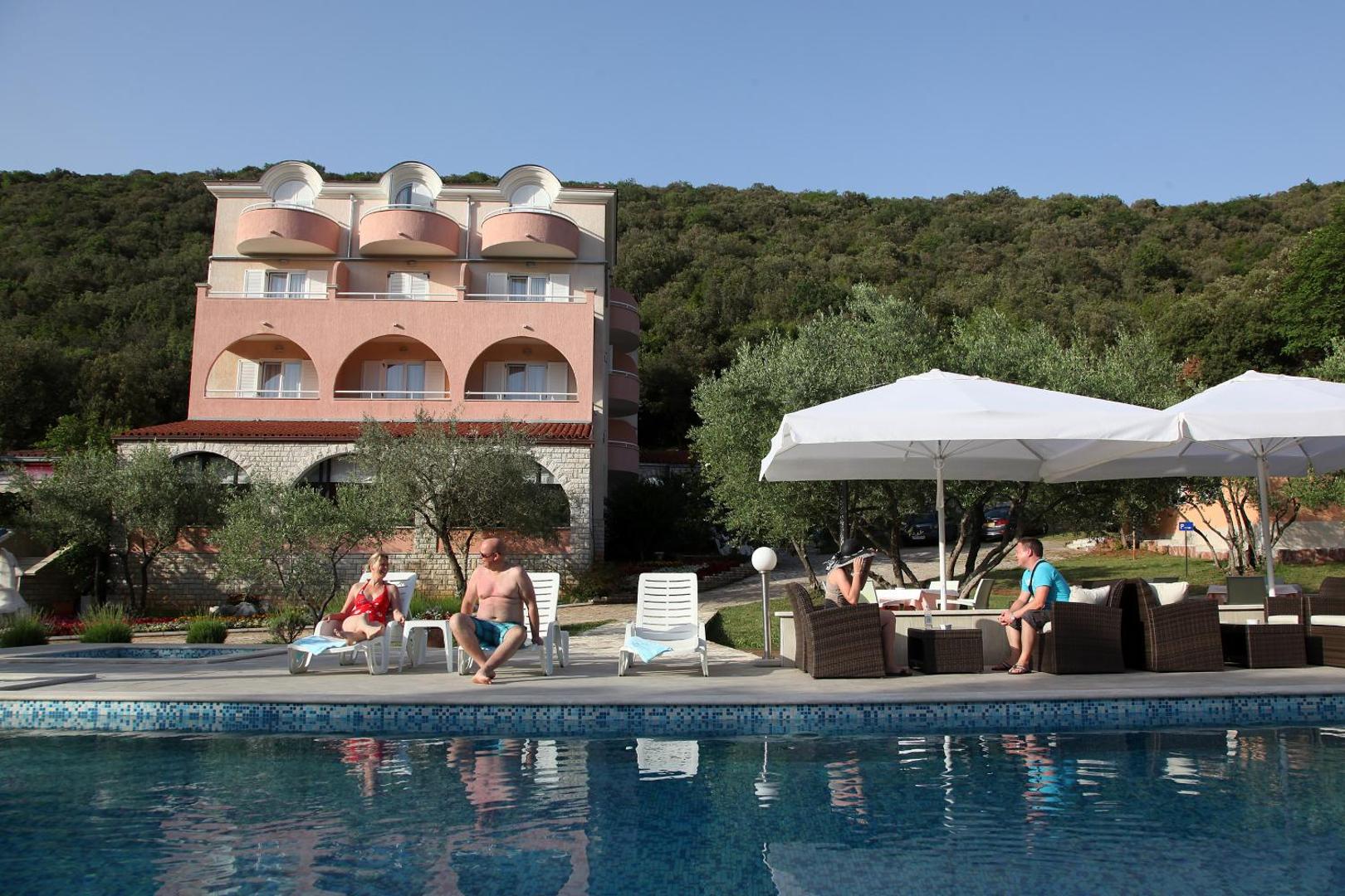 Hotel Carmen 1