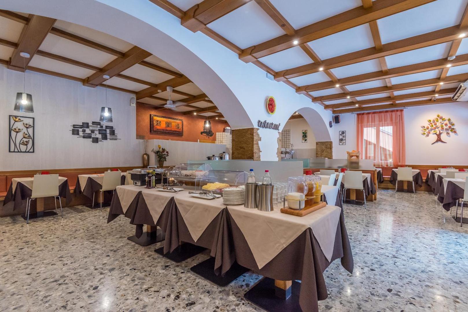 Hotel Alpino 5