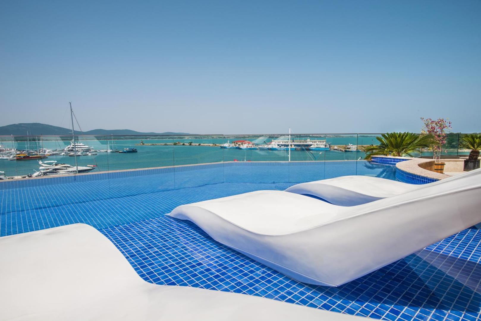 Blu Bay Hotel Sozopol 5