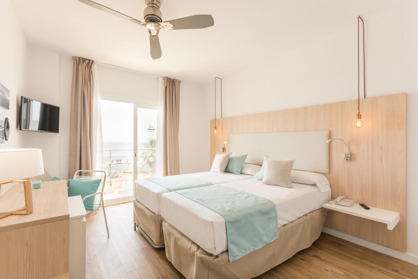 Hotel Monterrey Roses by Pierre & Vacances 6
