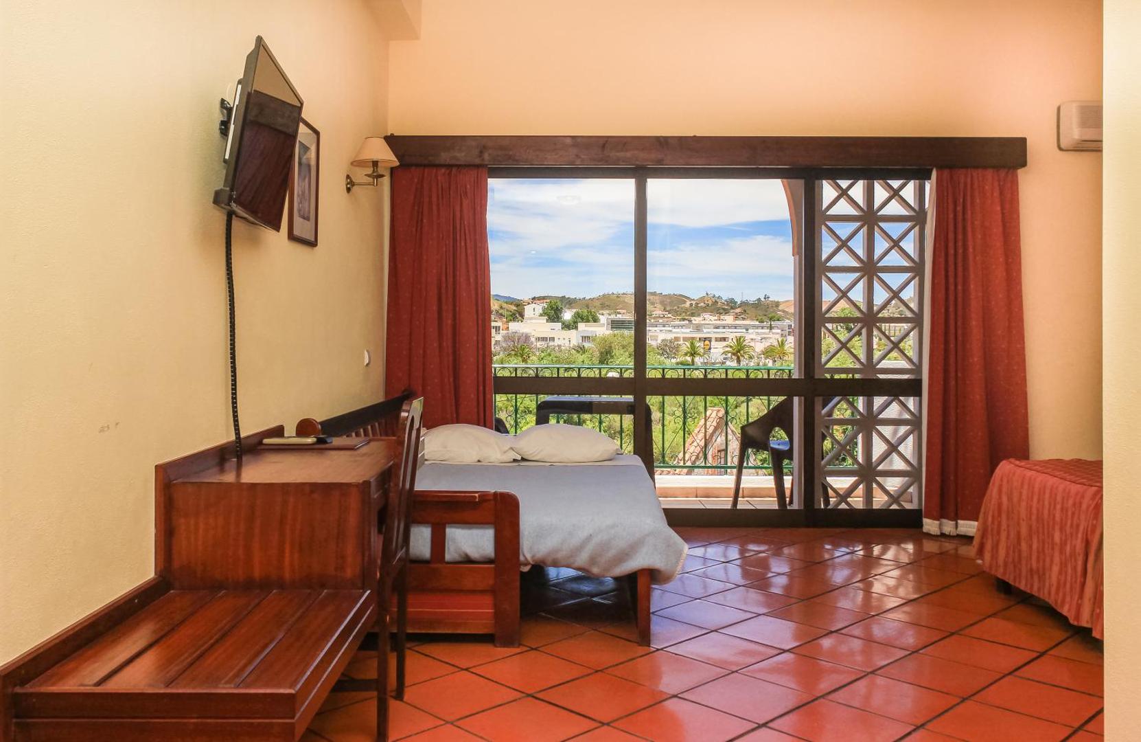 Hotel Colina Dos Mouros 7