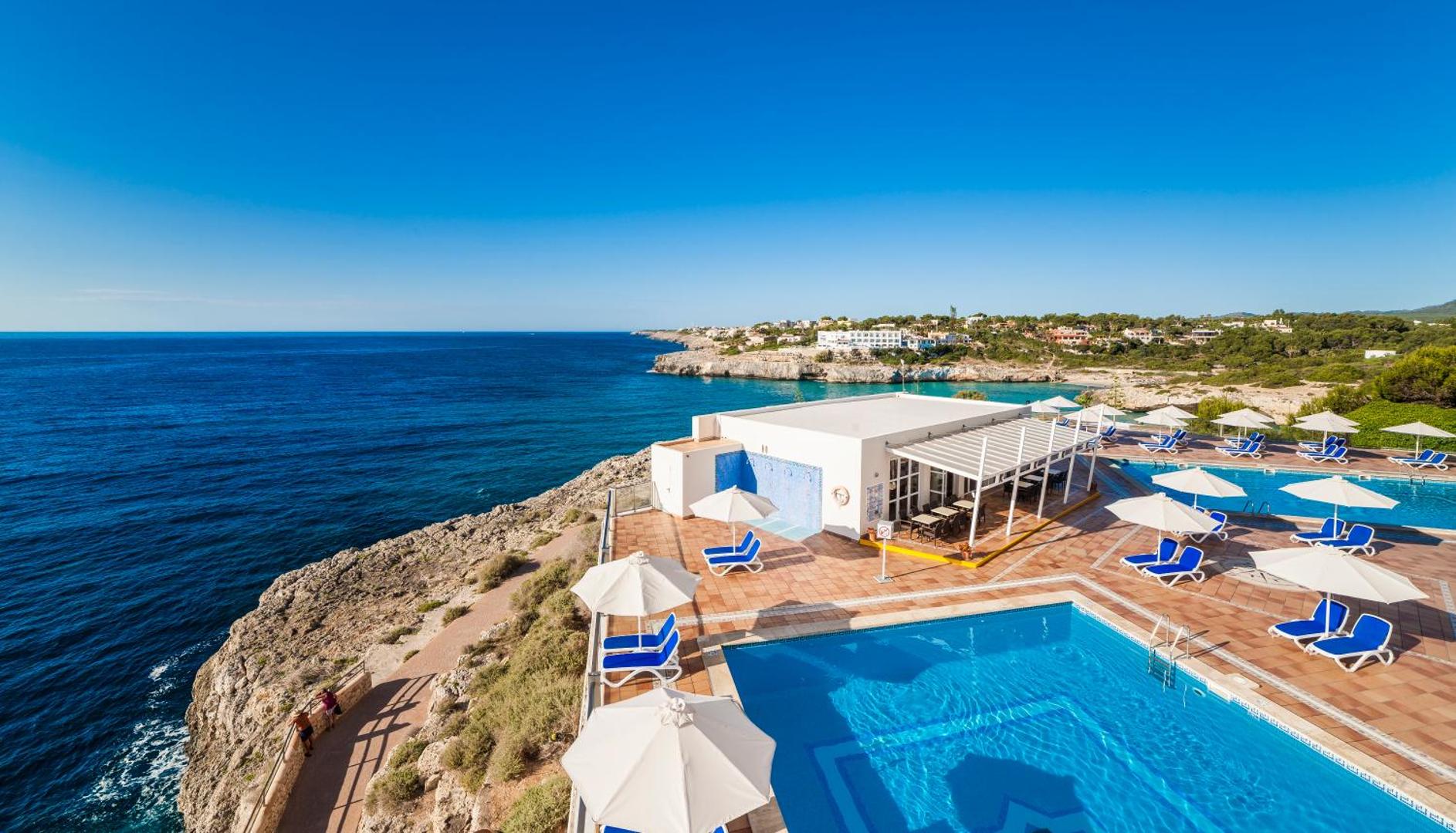 Globales America, Calas de Mallorca (updated prices 2026) 5