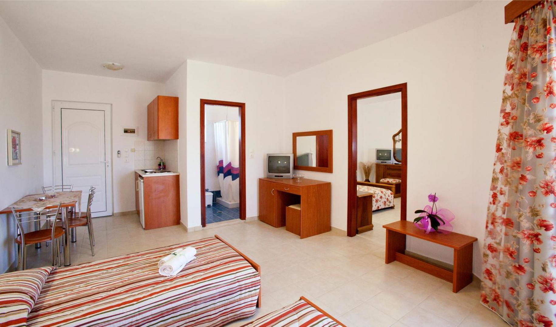 Anelia Boutique Studios & Apartments 5