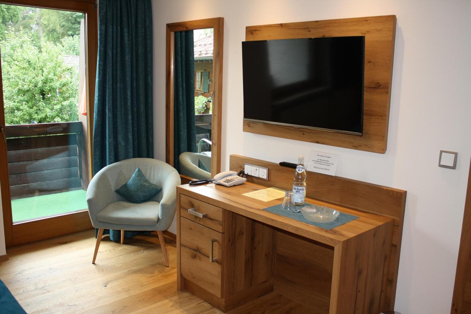 Hotel Gasthof Adler 8