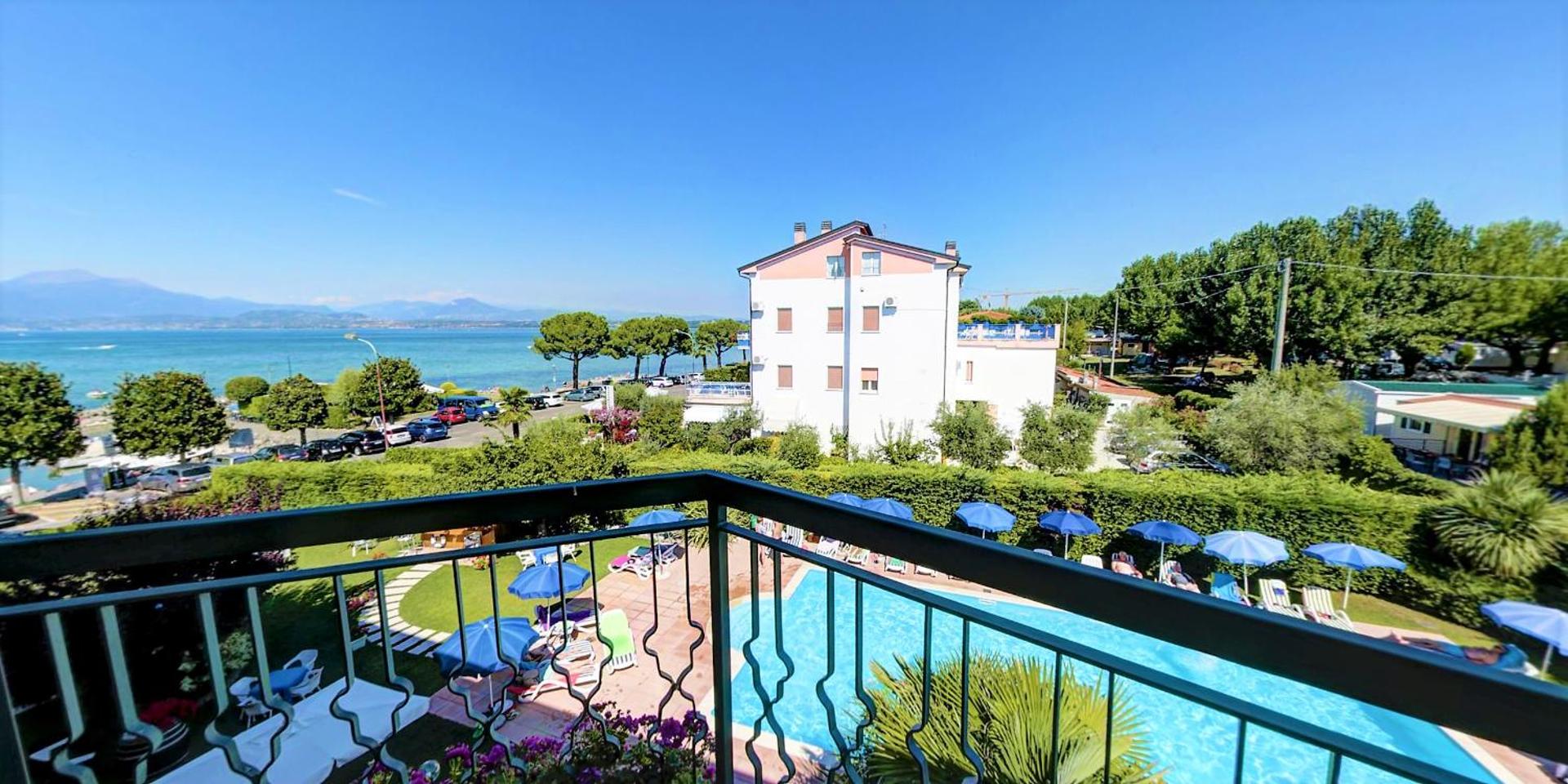 Hotel Fornaci 8