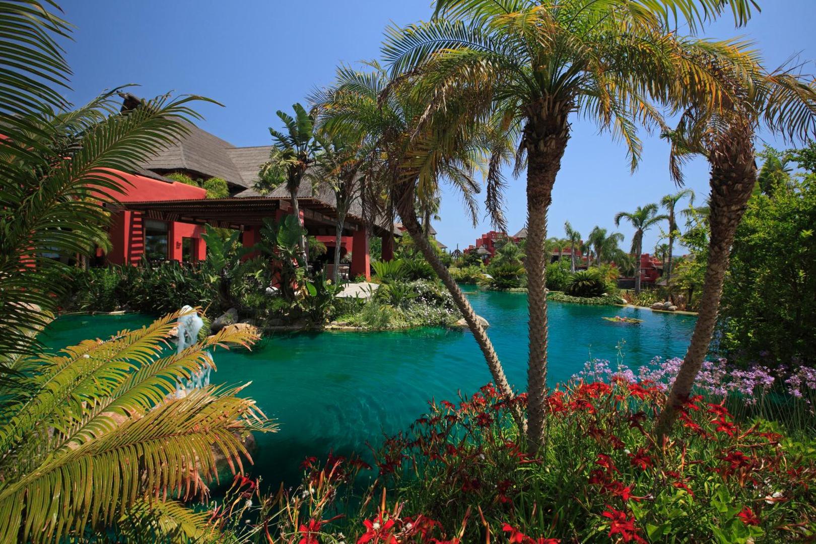 Asia Gardens Hotel & Thai Spa, a Royal Hideaway Hotel 8