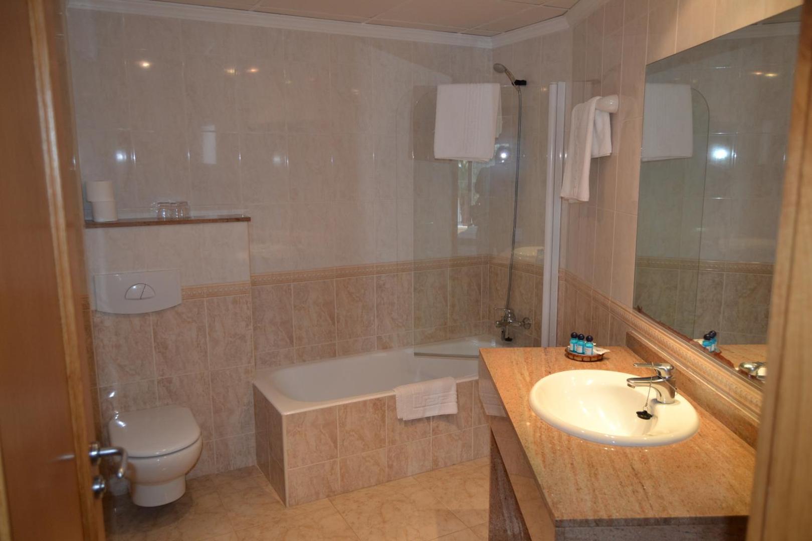 Hostal Leo d'Or 4
